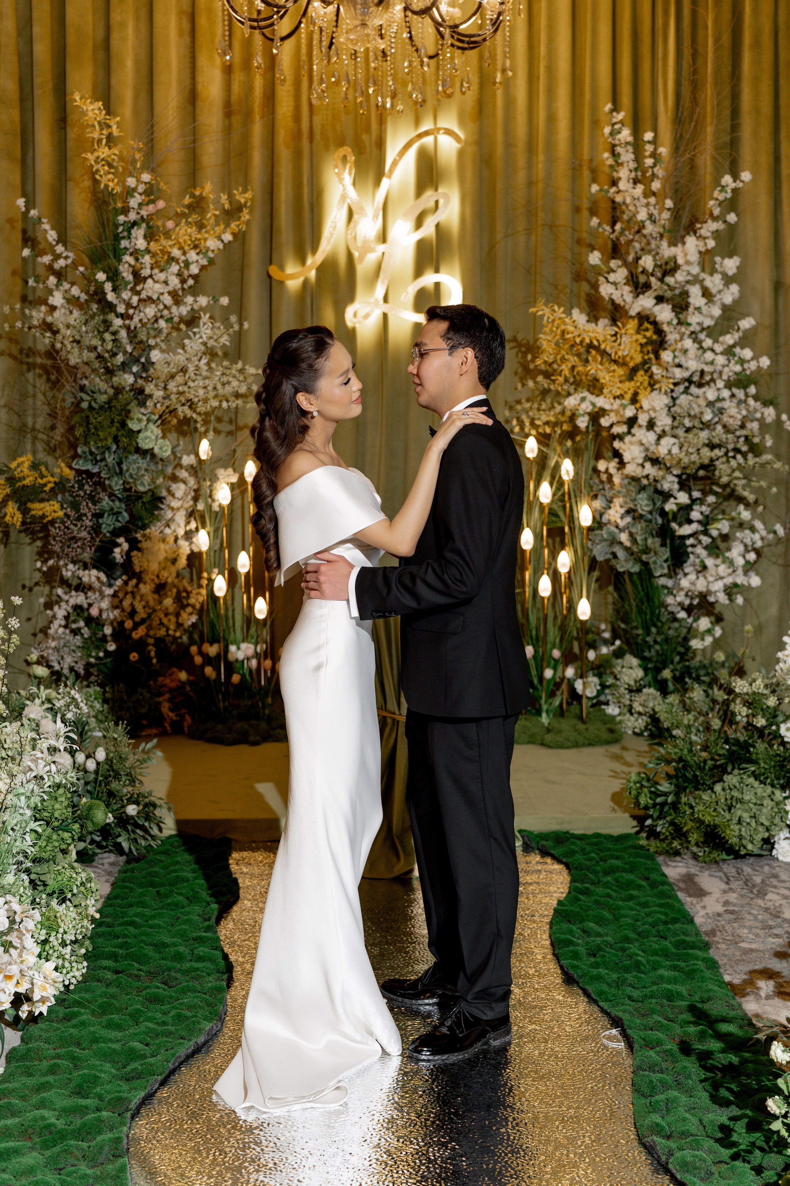 NURZHAN & LYAZZAT «MAHABBAT KOKTEMI». ___________________________________________________