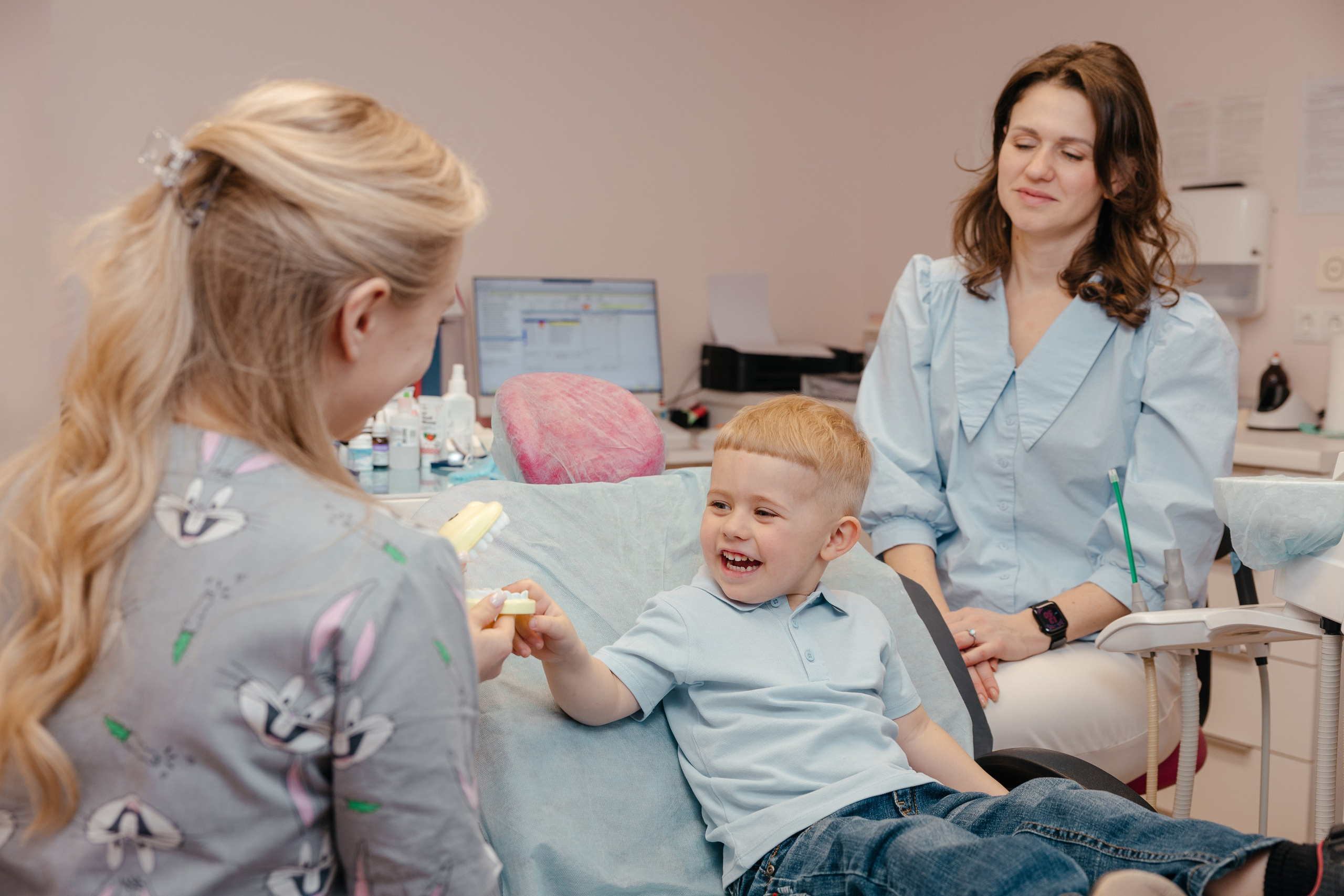 МКС Стоматология. Фотограф для бизнеса Константин Брусницын в Екатеринбурге