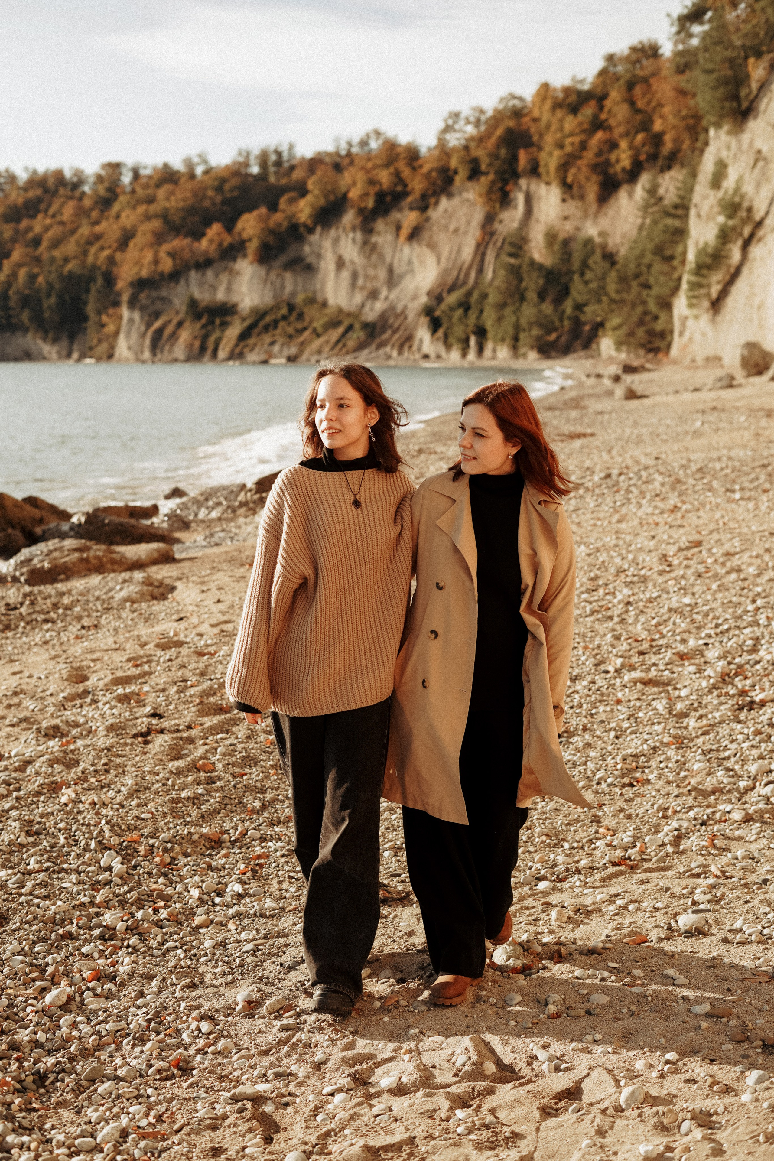 Настя с дочерью Дашей в Мюссере, Абхазия. Фотограф в Сочи и Абхазии | Фототуры | September Air