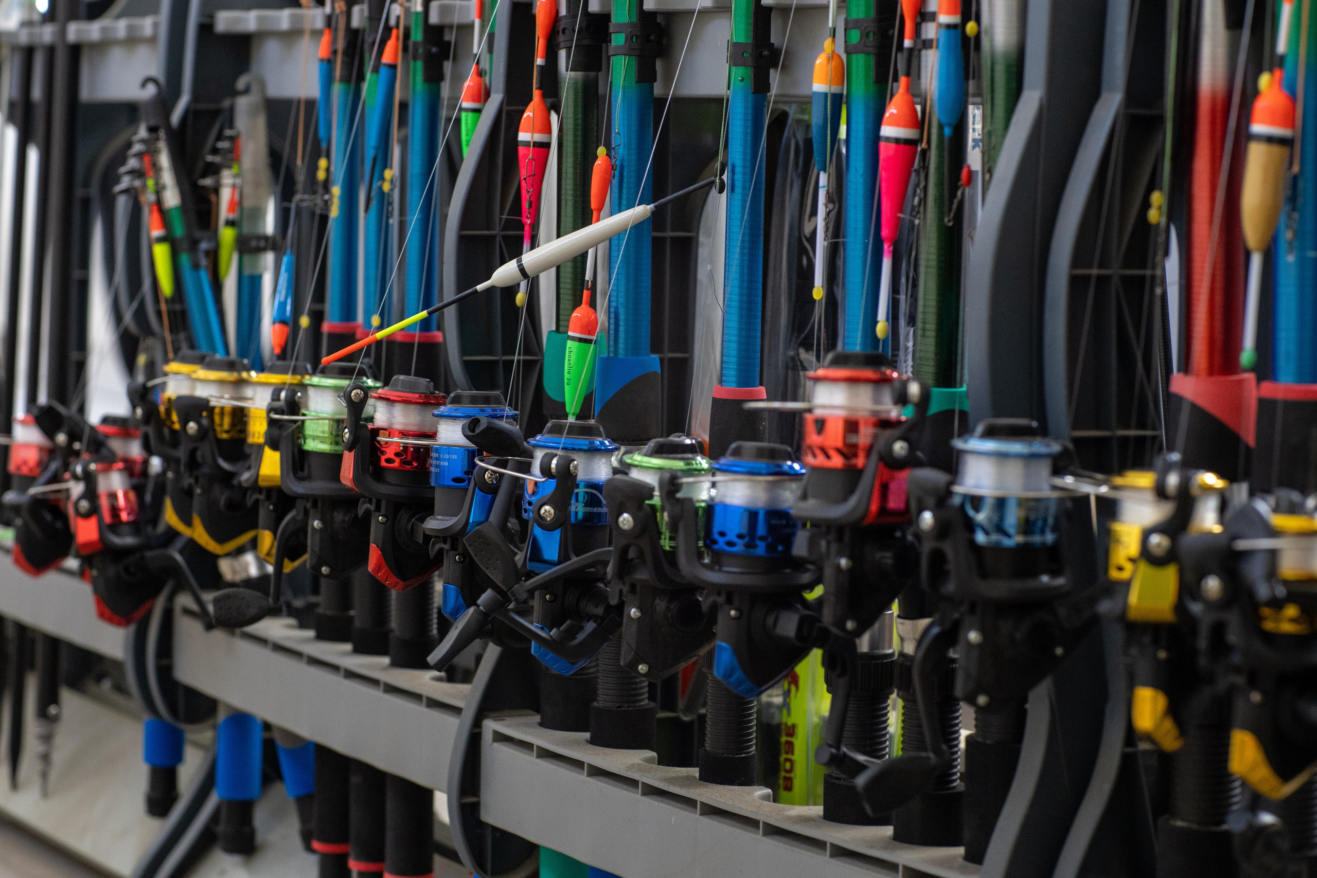 Магазин «Охота на рыбалку». Медиапродюсер, фотограф в Минеральных Водах —Виктор Холодов