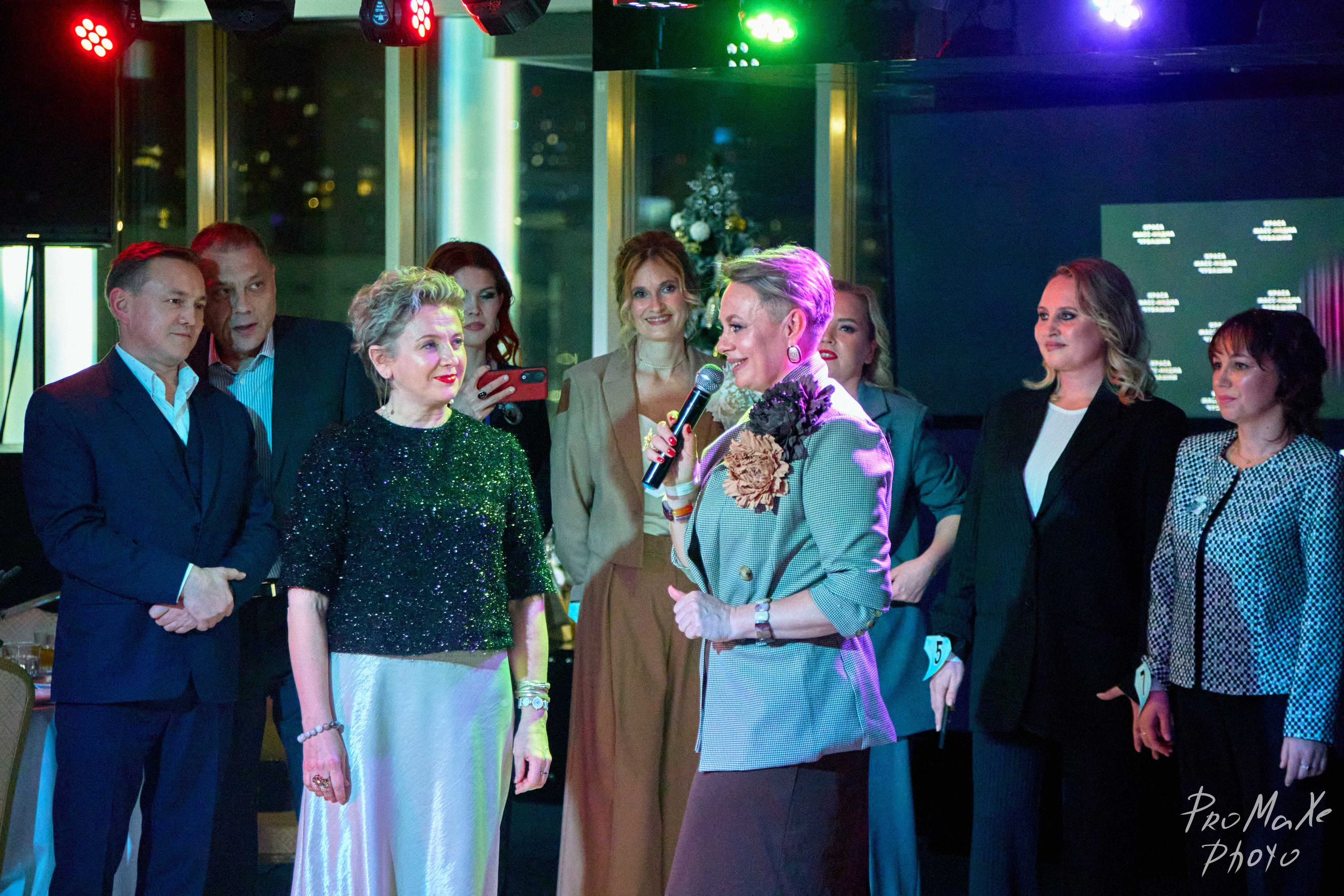 Зал КРАСА МАСС-МЕДИА ЧУВАШИИ. Владимир Суздалов (ProMaXe) — Портретный фотограф, тематические фотосессии в Чебоксарах