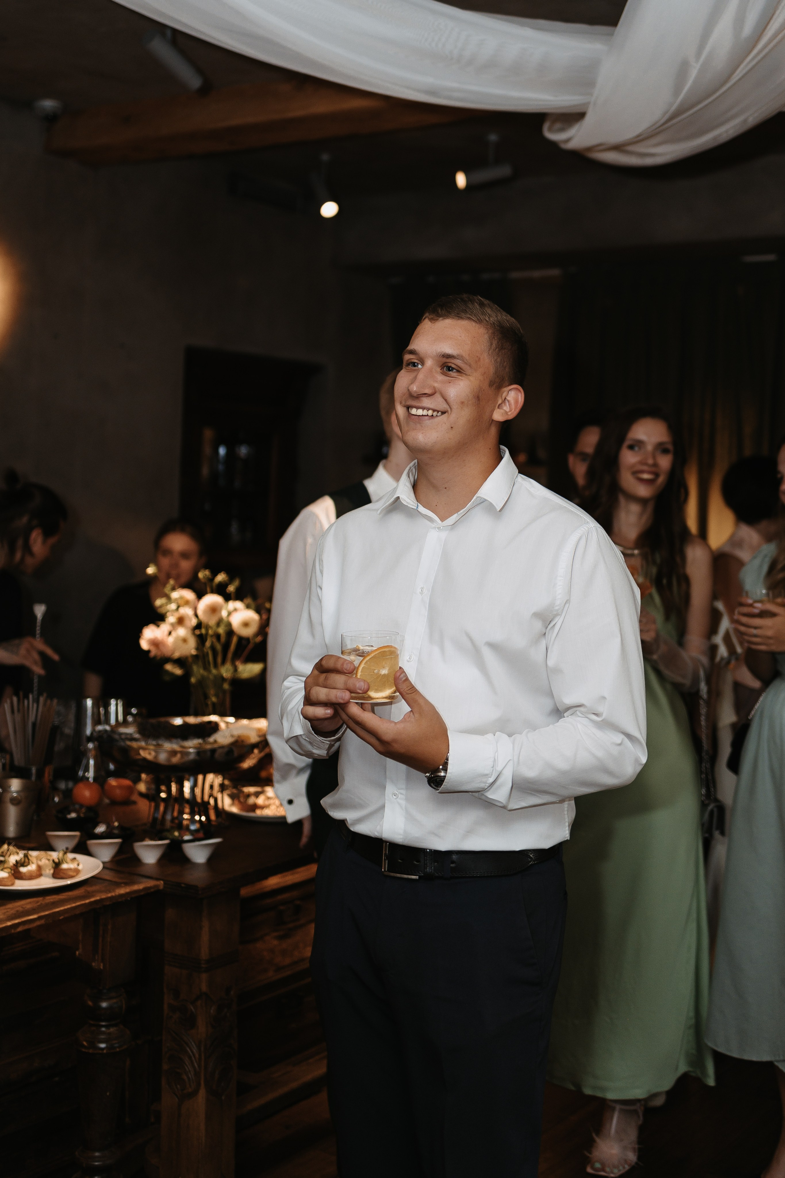 Илья и Ксюша (2024). Свадебный и семейный фотограф в Москве Яна Шувалова