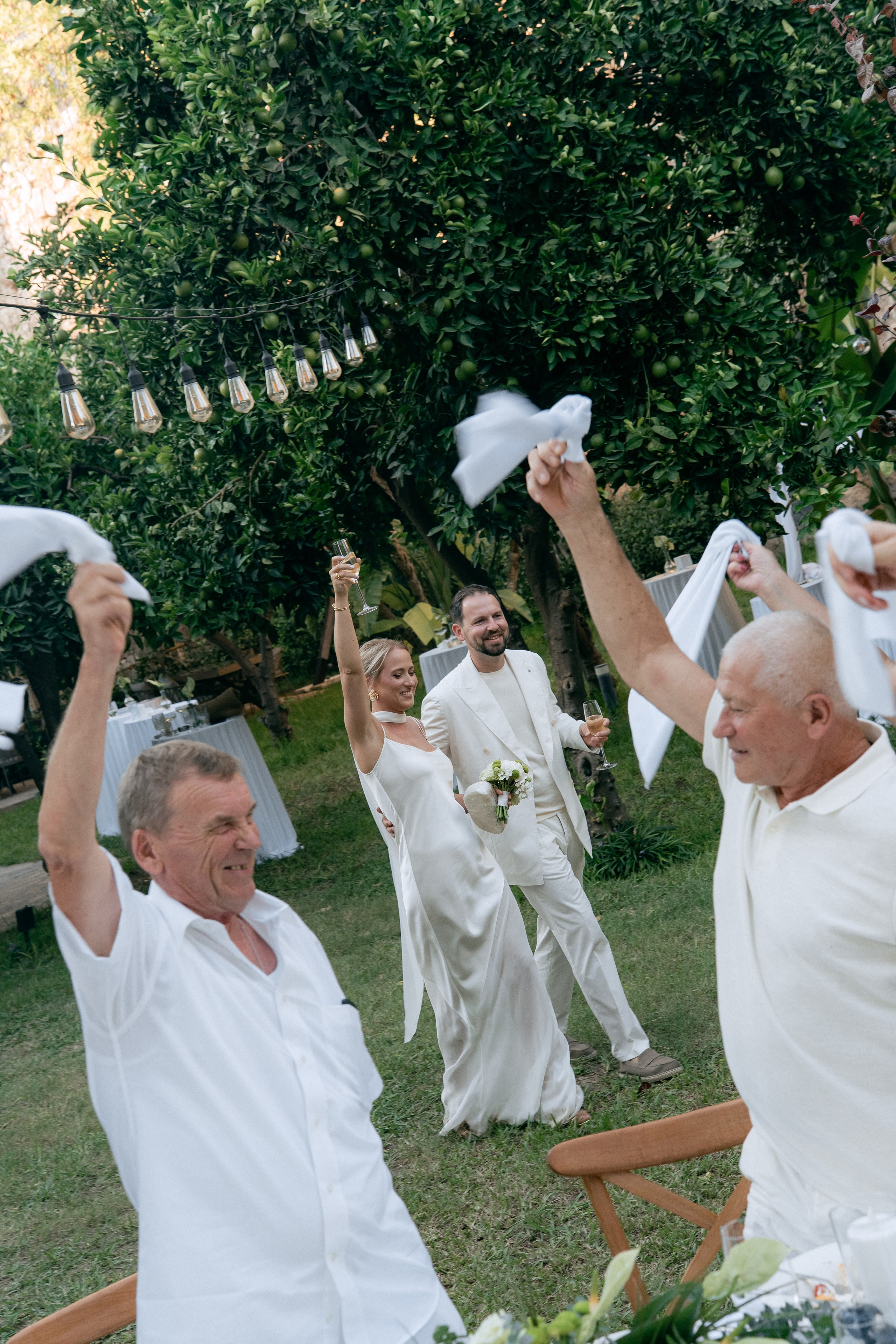 A German wedding among palms. Wedding & Documentary Photographer based in Nuremberg — available across Europe & Turkey | Vitalii Nasonov
