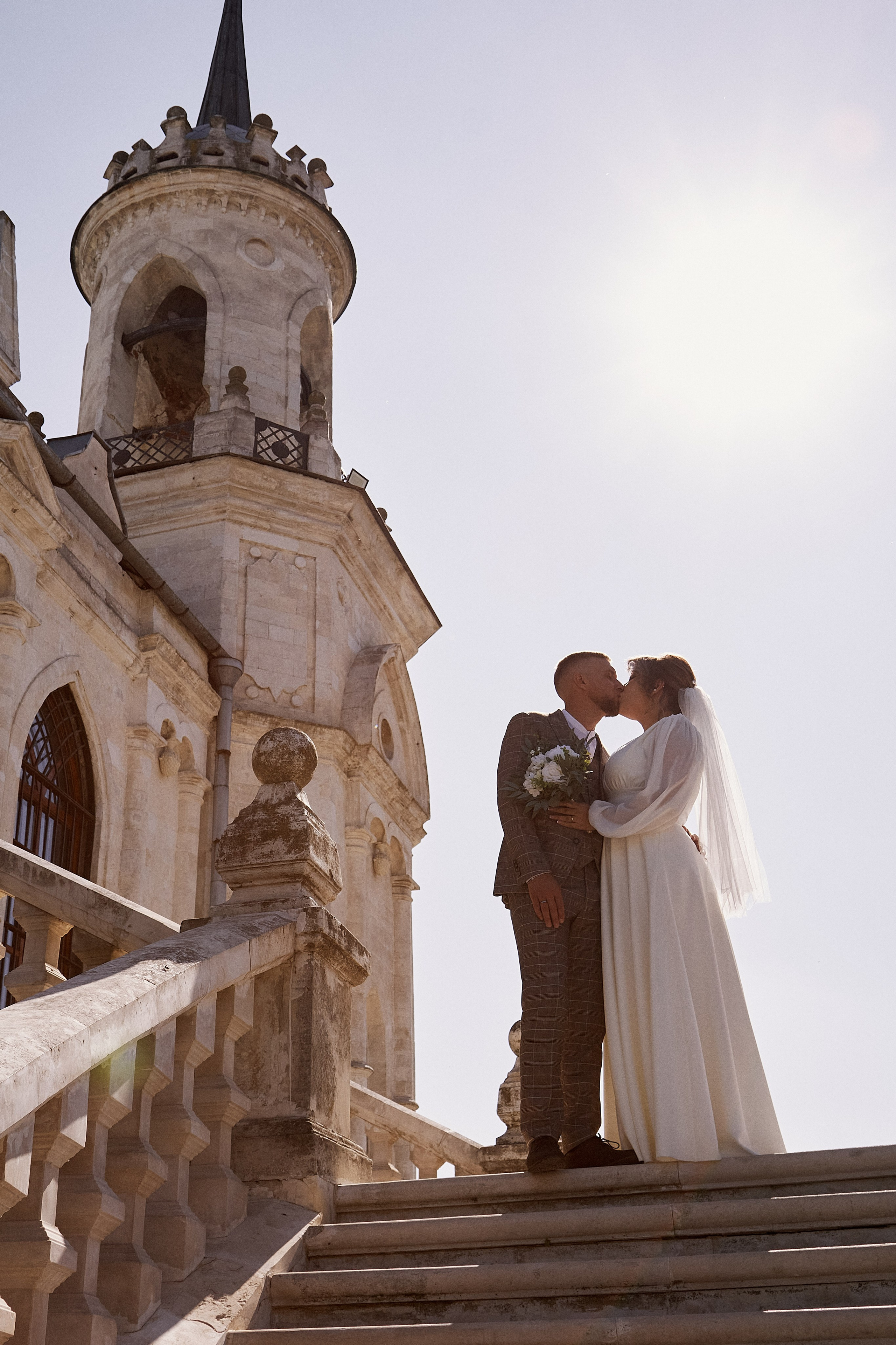 Алевтина и Дмитрий. Владимирский храм. Фотограф лавстори Москва/МО Приятелева Ангелина
