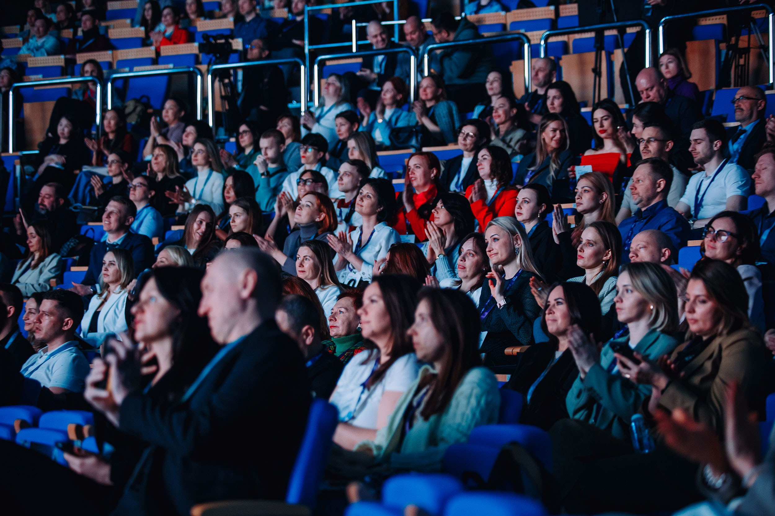 СБЕР Бизнес Фест. One Media Life: фоторепортажи, фотоотчеты с мероприятий и заведений