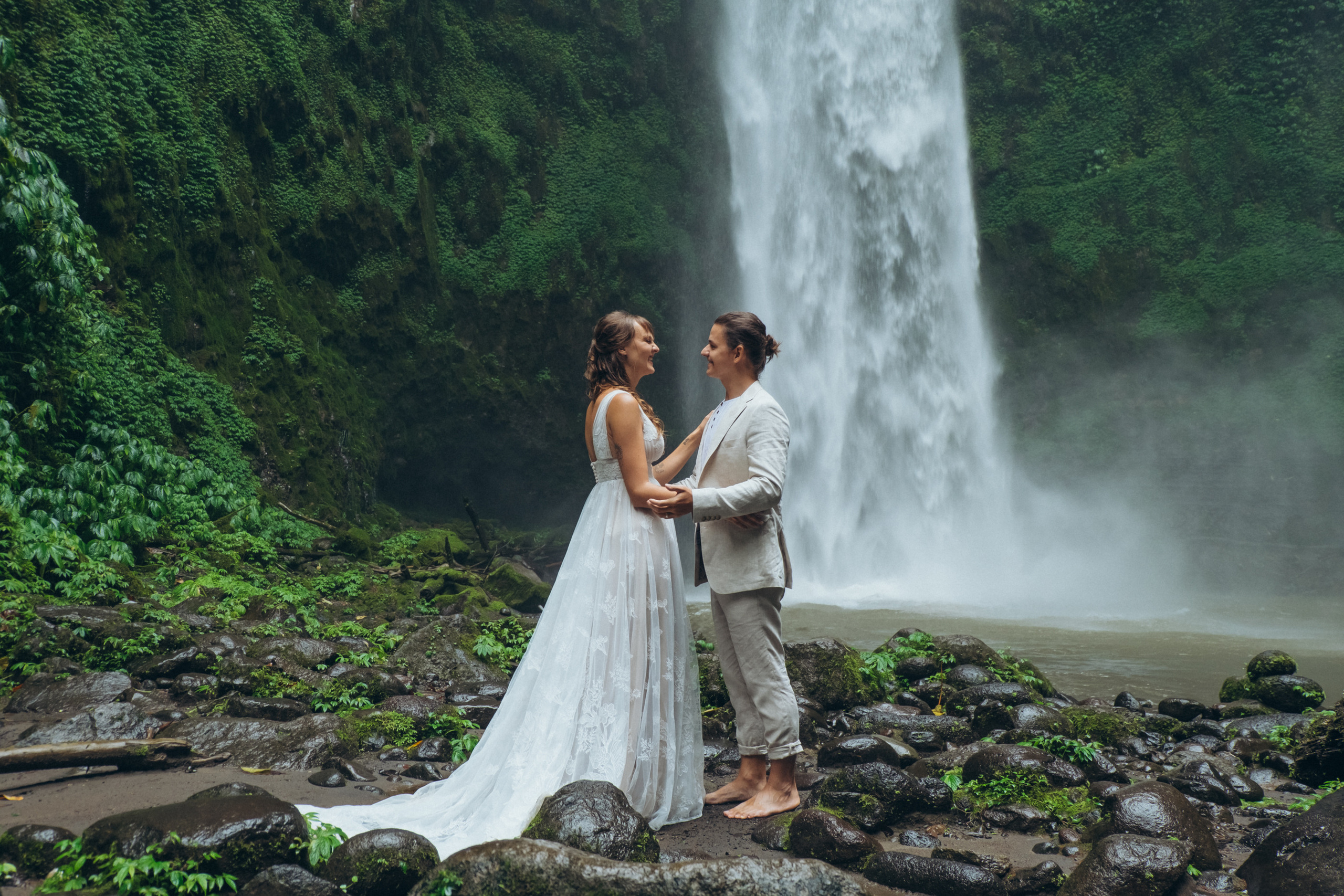 Julia and Ricard Wedding in Bali. Photographer Bali