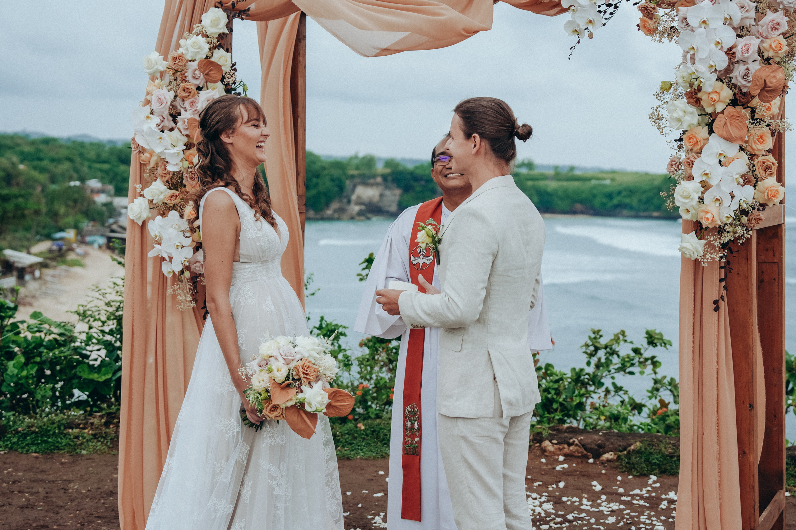 Julia and Ricard Wedding in Bali. Photographer Bali