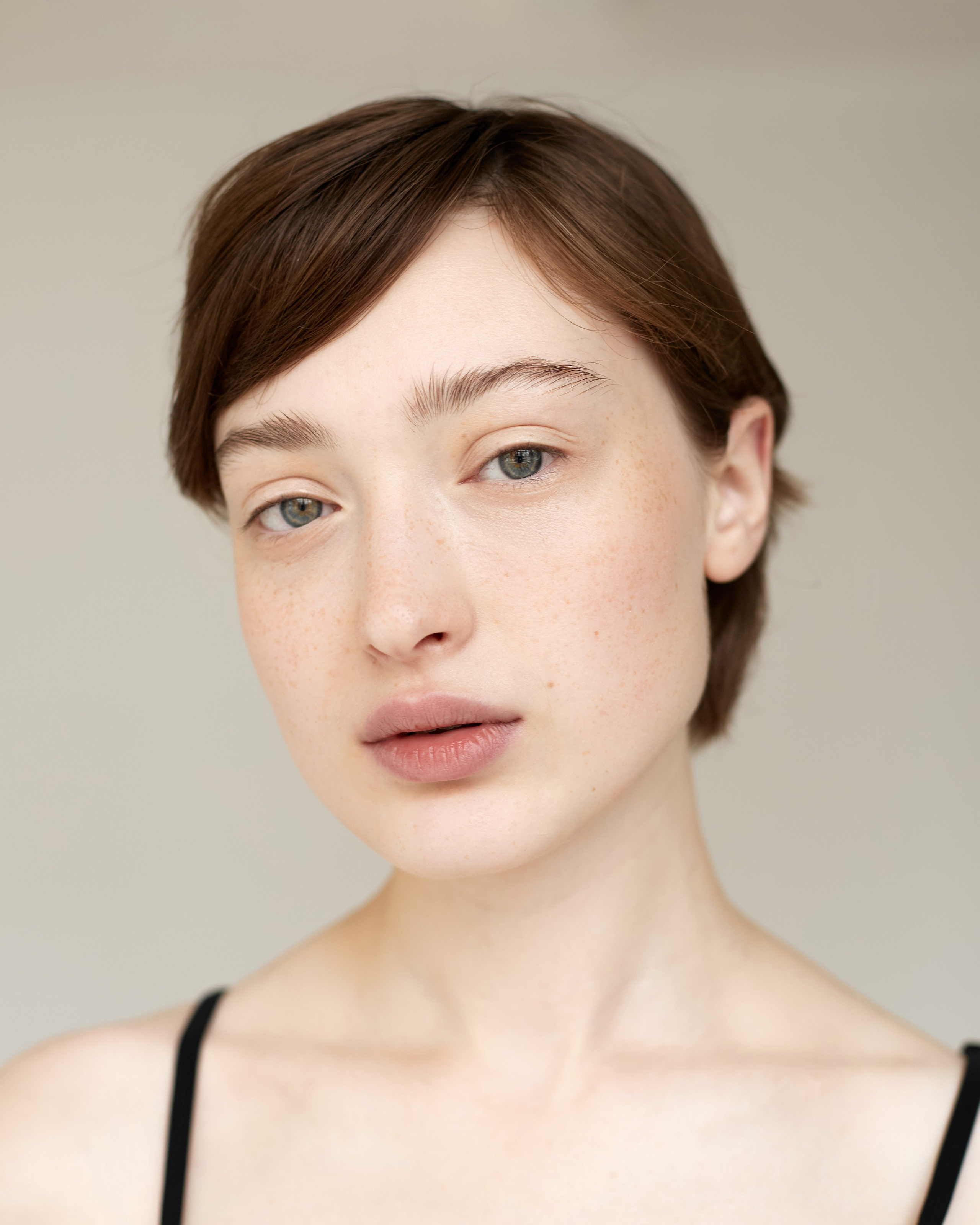 Snapshots (polaroids) — pret-a-porter Model Agency. Юрина Полина, фотограф из Екатеринбурга