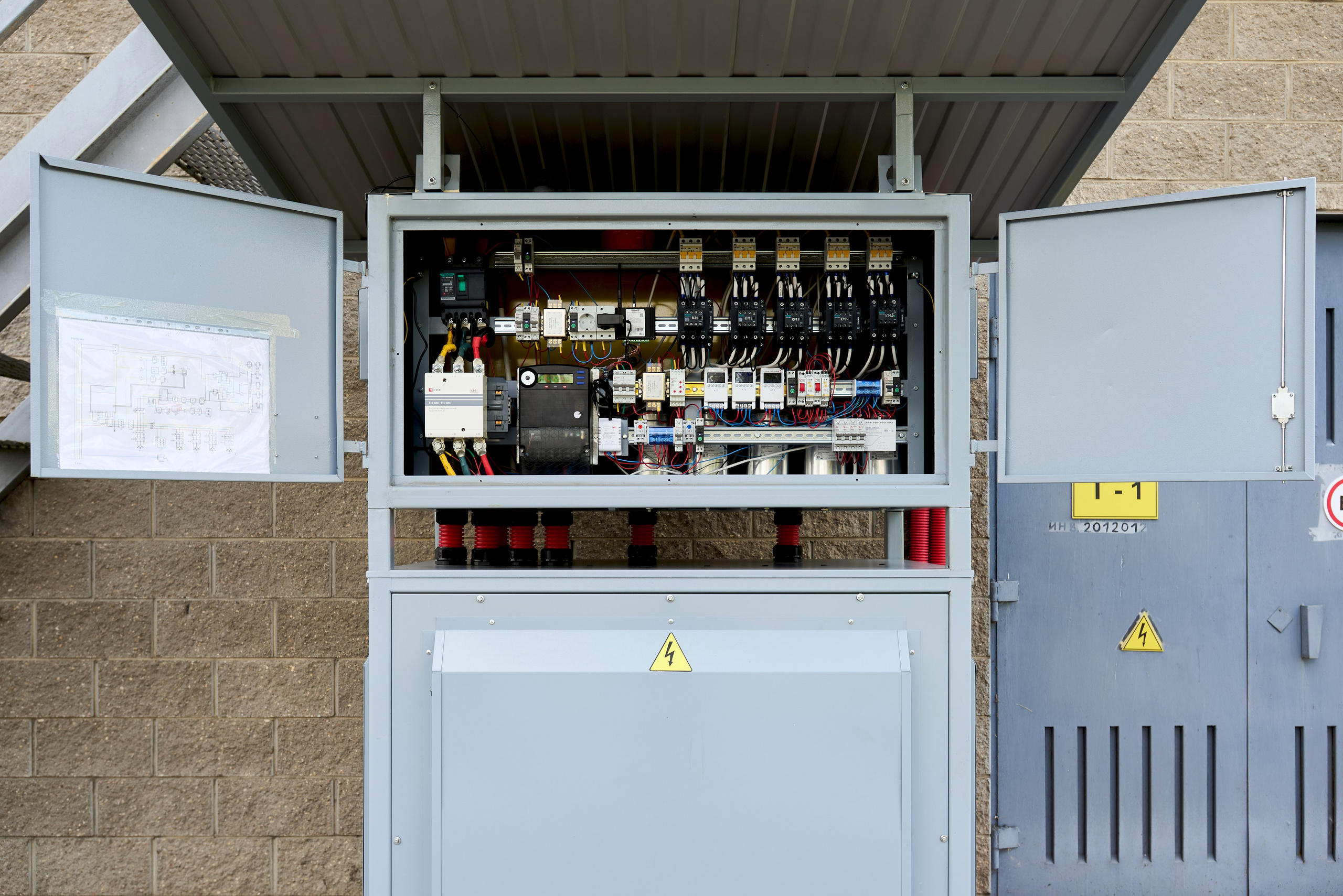 Энергомеханизм. Автомобильный и интерьерный фотограф в Минске Александр Тагаев