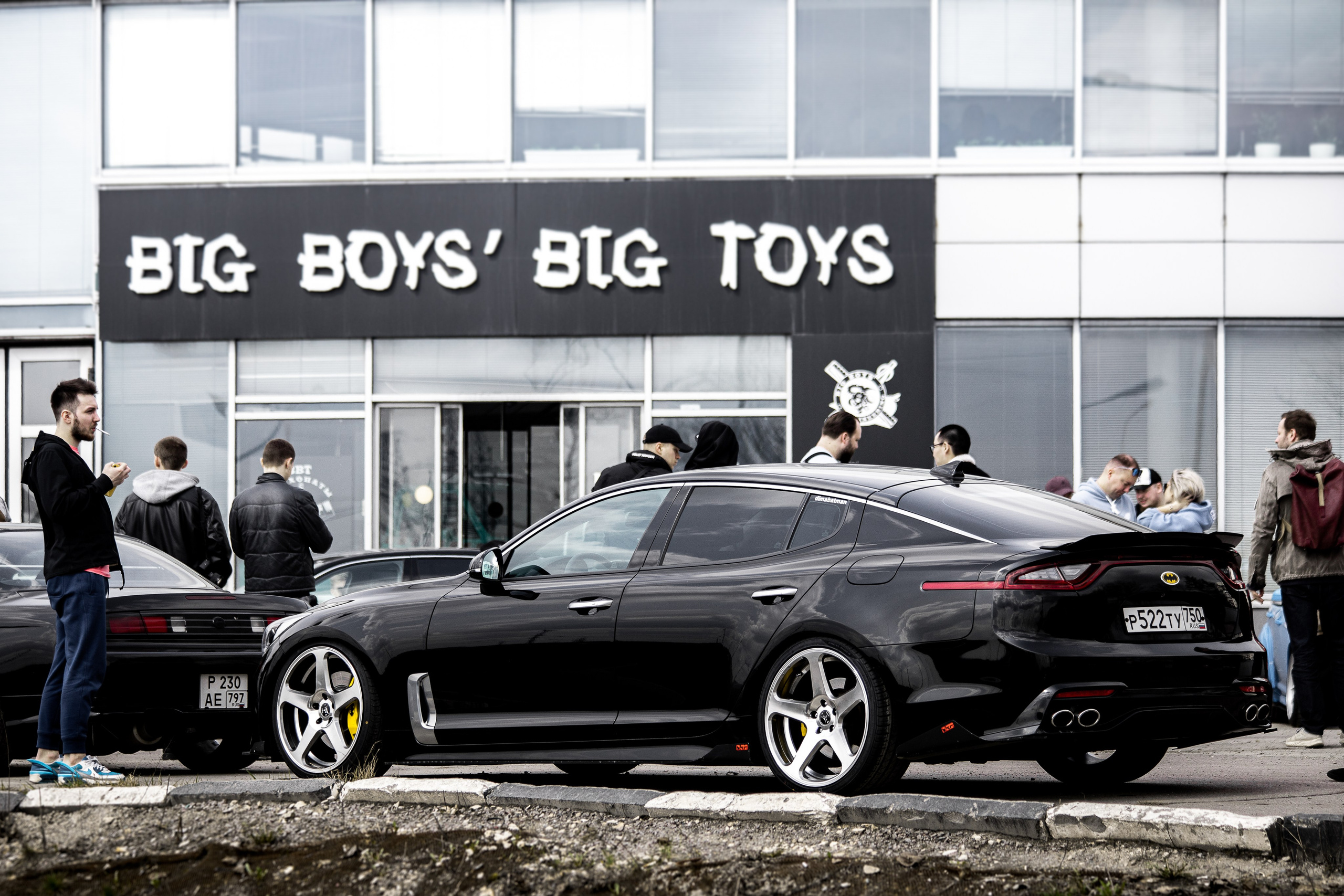 LOWDAILY PHOTOMEET. Спортивный фотограф — Никита