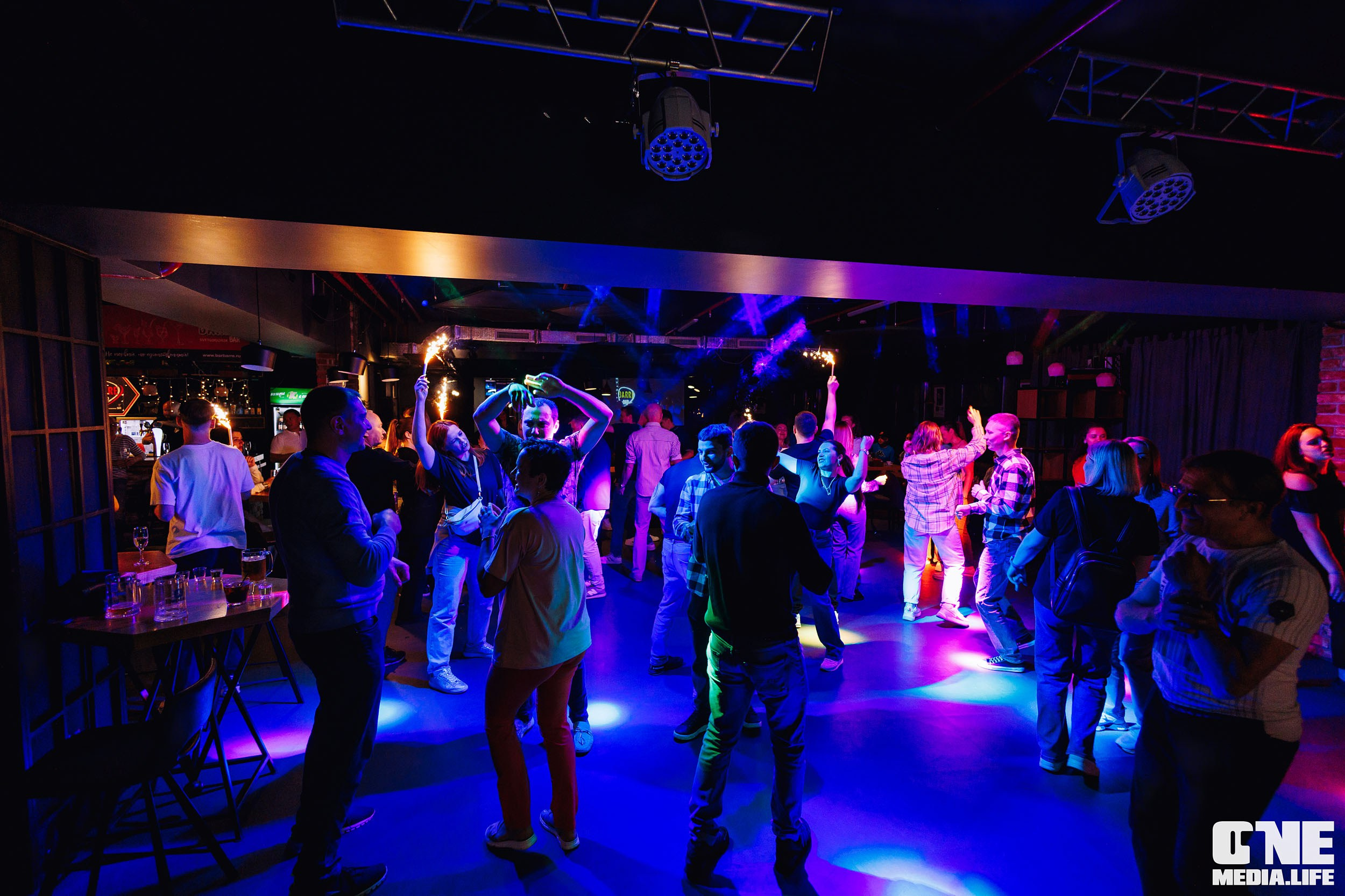 День города Светлогорск в баре Barre. One Media Life: фоторепортажи, фотоотчеты с мероприятий и заведений