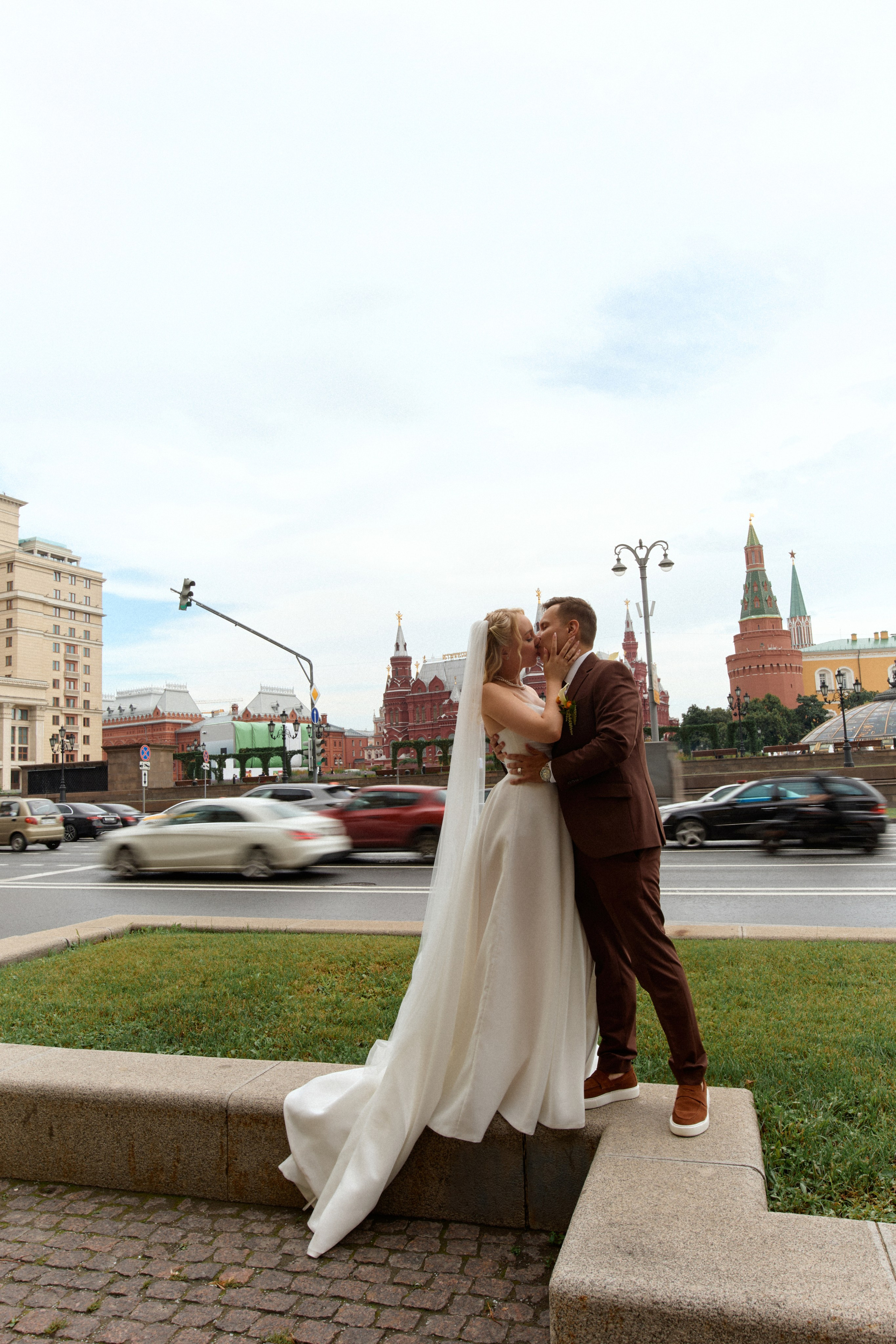 Роман & Арина. Сестры Карабаза. Фотографы и ретушеры в Москве и Санкт-Петербурге
