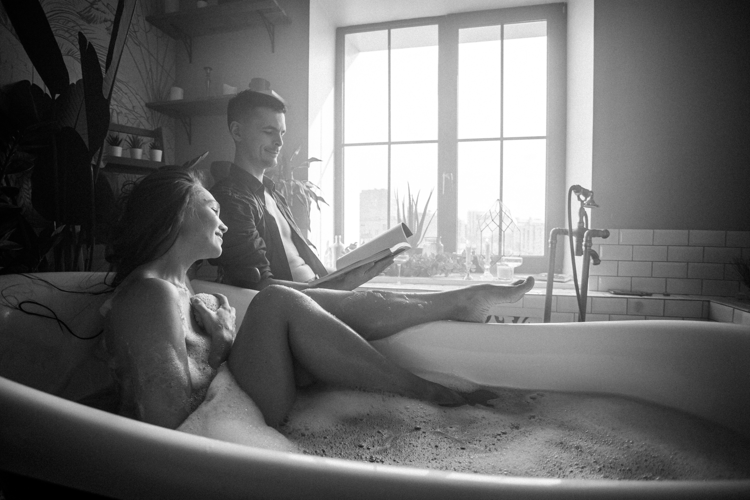 Аня и Артем Foam Love Story. Фотограф в Москве Наталья Спиридонова