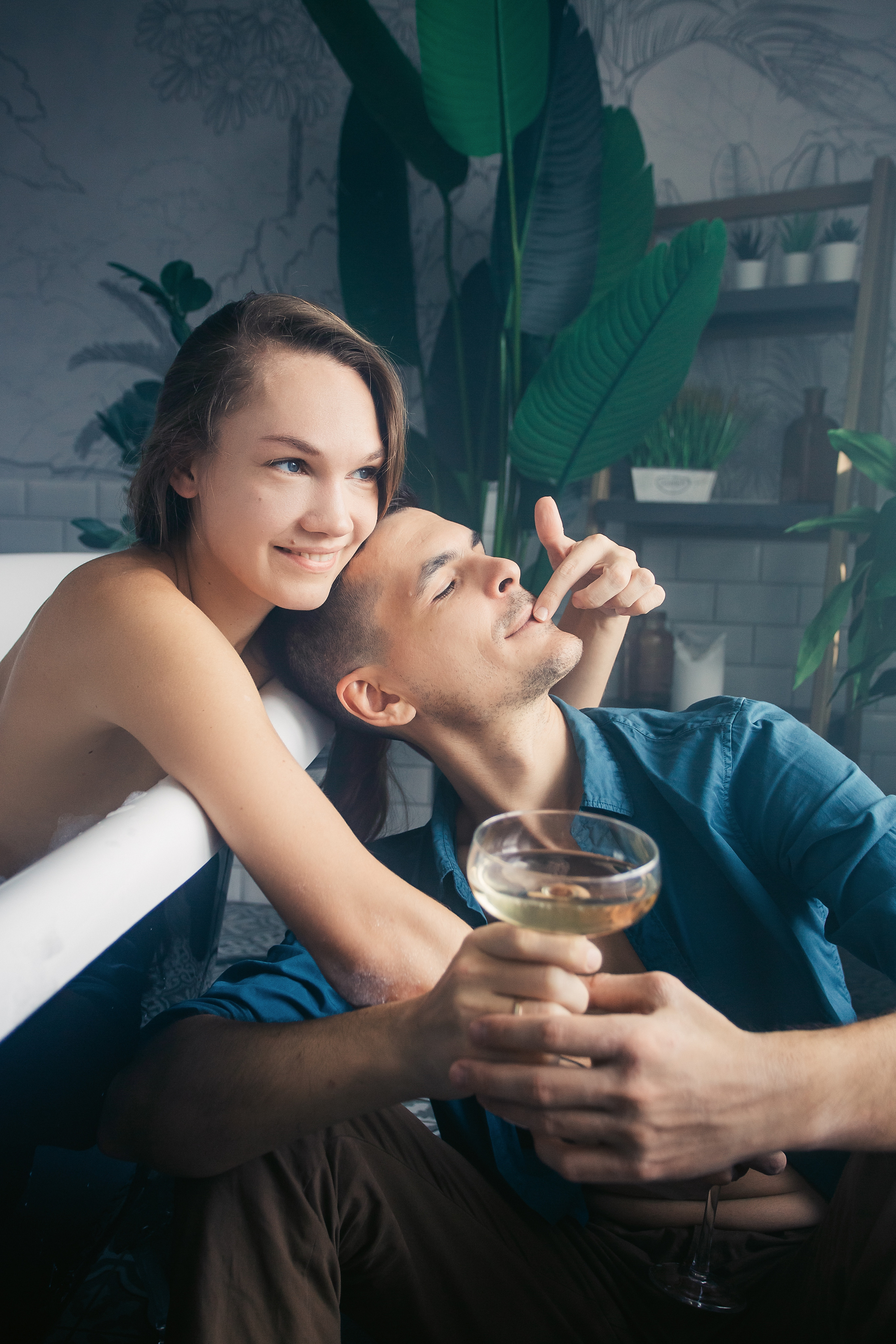 Аня и Артем Foam Love Story. Фотограф в Москве Наталья Спиридонова