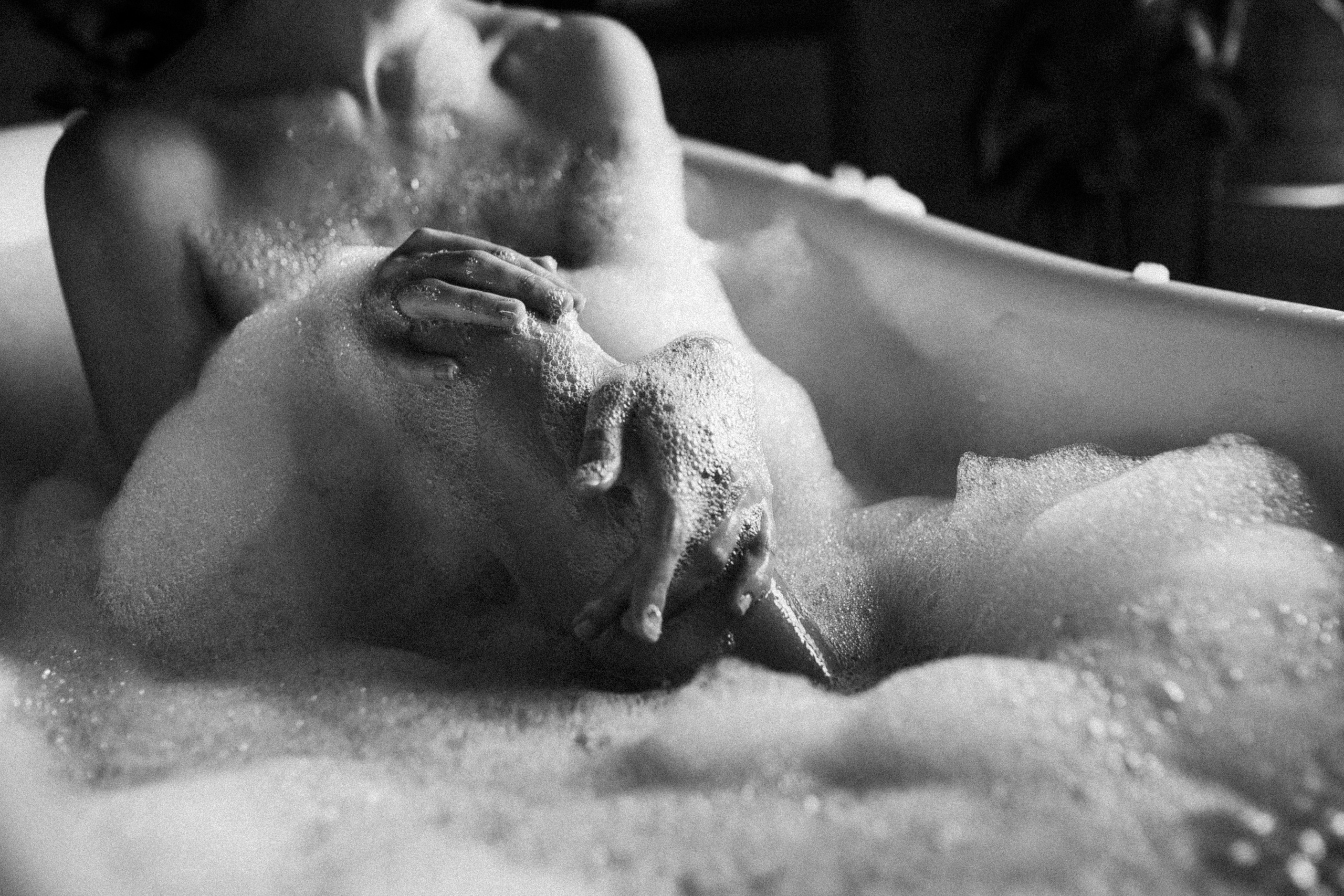 Аня и Артем Foam Love Story. Фотограф в Москве Наталья Спиридонова