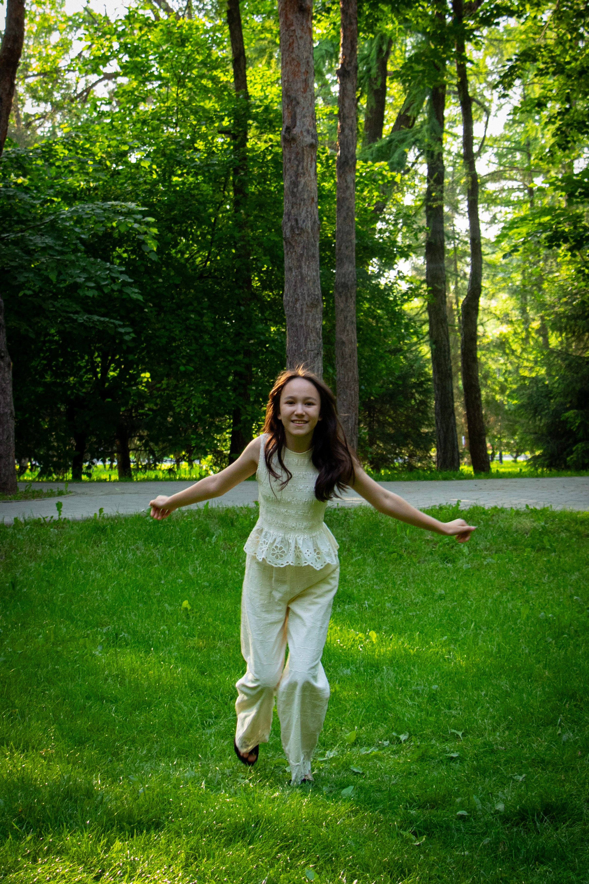 Aliya. ______
