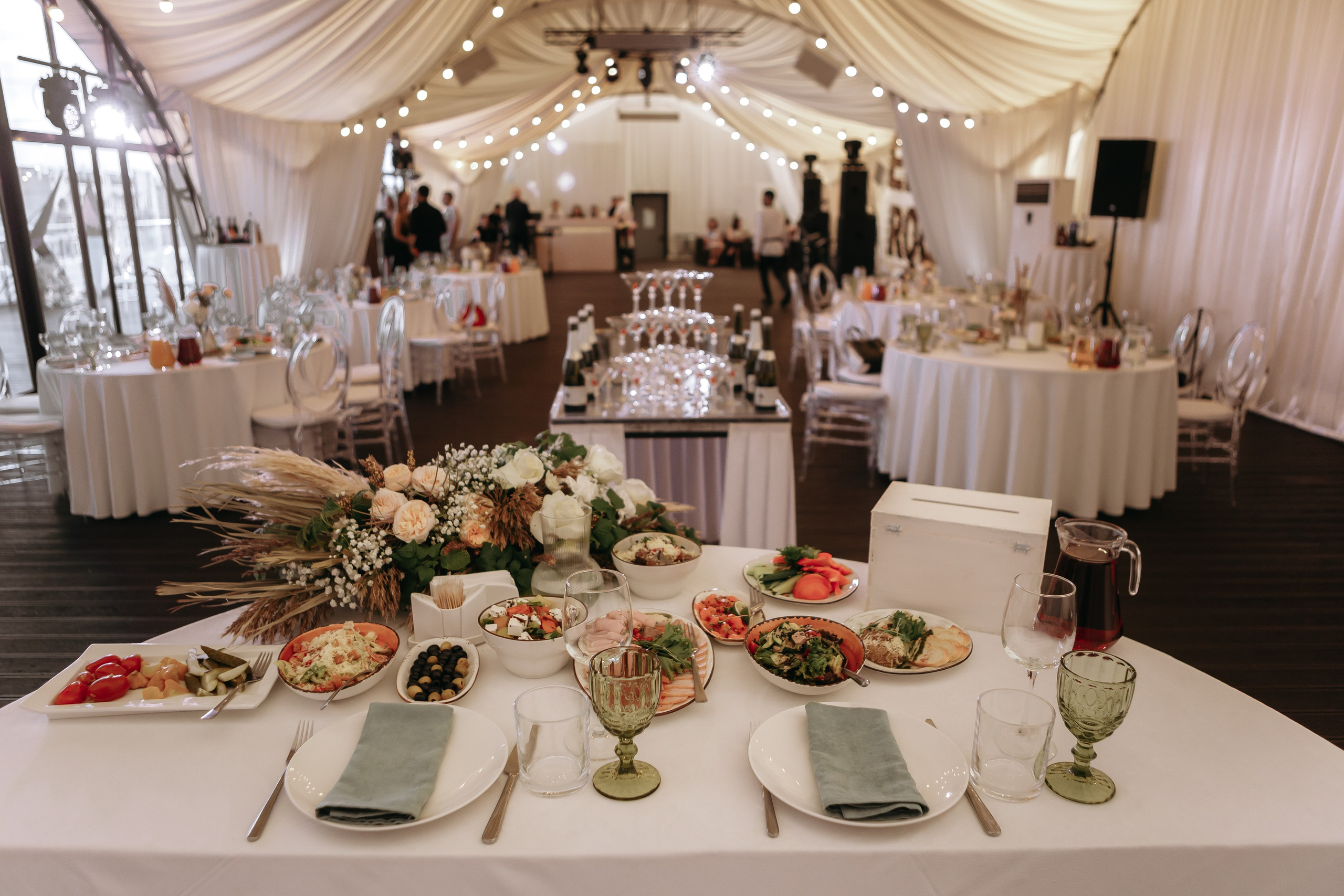 Над крышами Питера. Свадебный и семейный фотограф Арина Кулёва