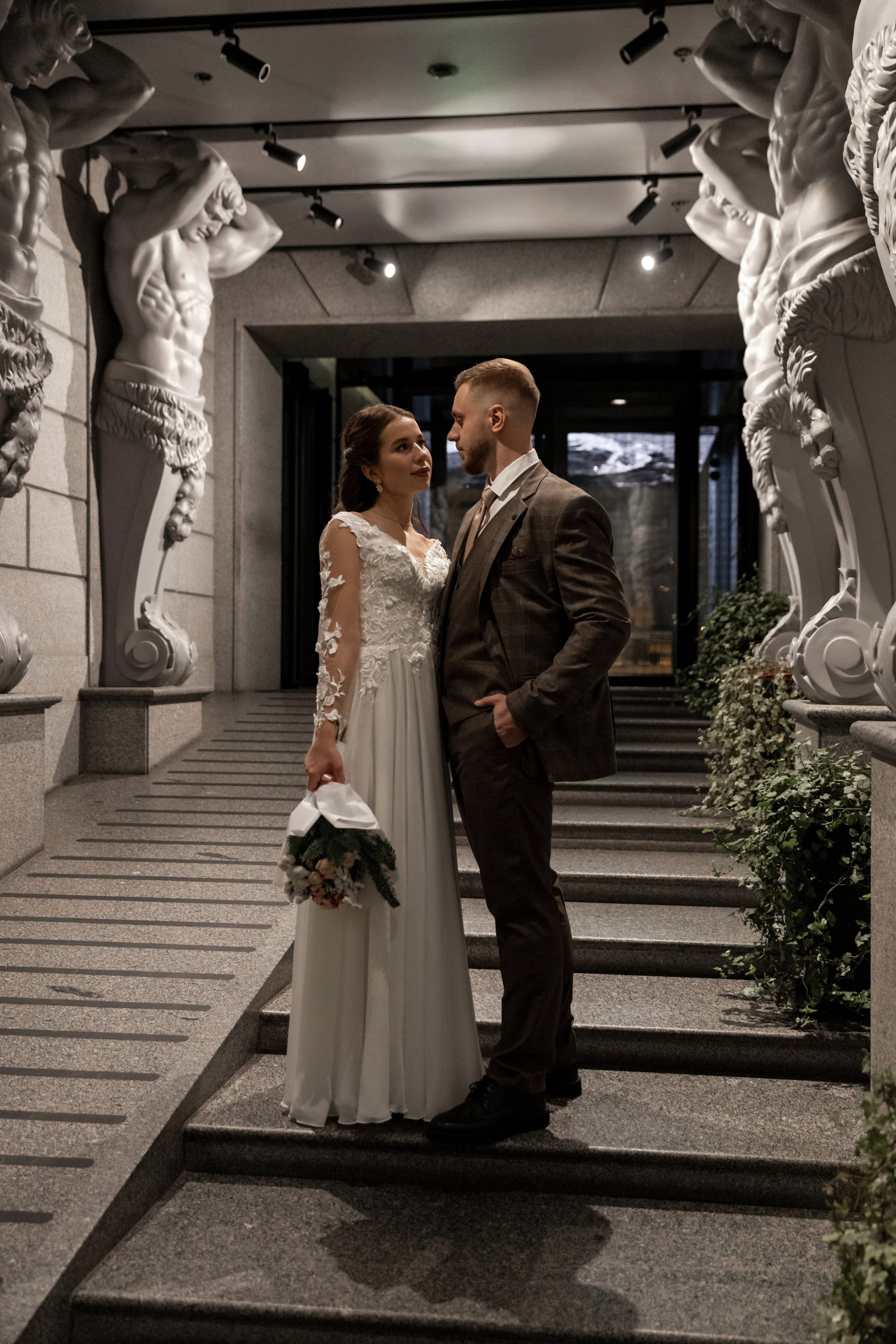 Свадебная серия в Отеле Гамма. Свадебный и портретный фотограф в Санкт-Петербурге Надежда Чечулина