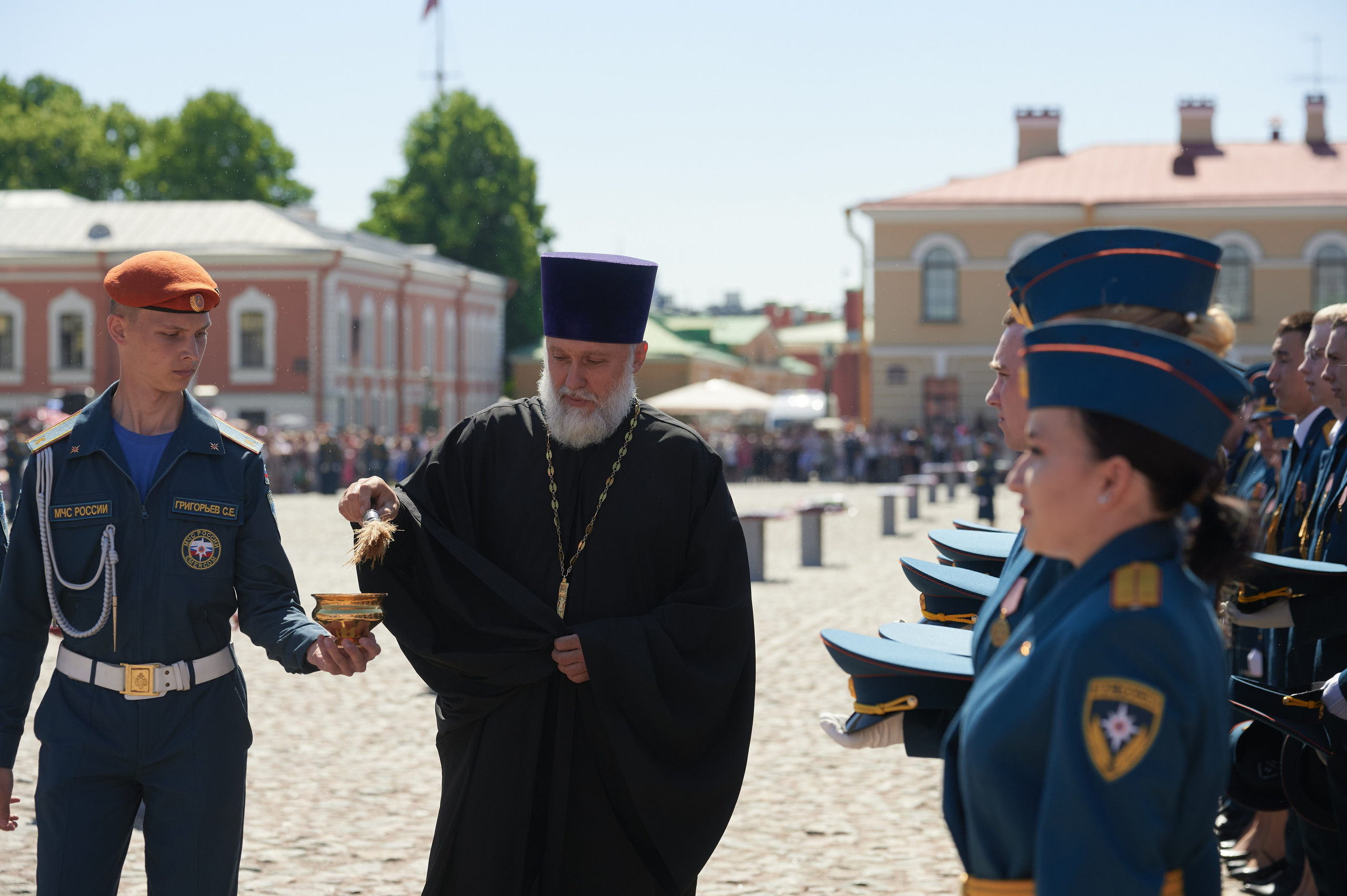 Репортажная съёмка выпускных в СПб | Фотограф на выпускной 9 и 11 класса
