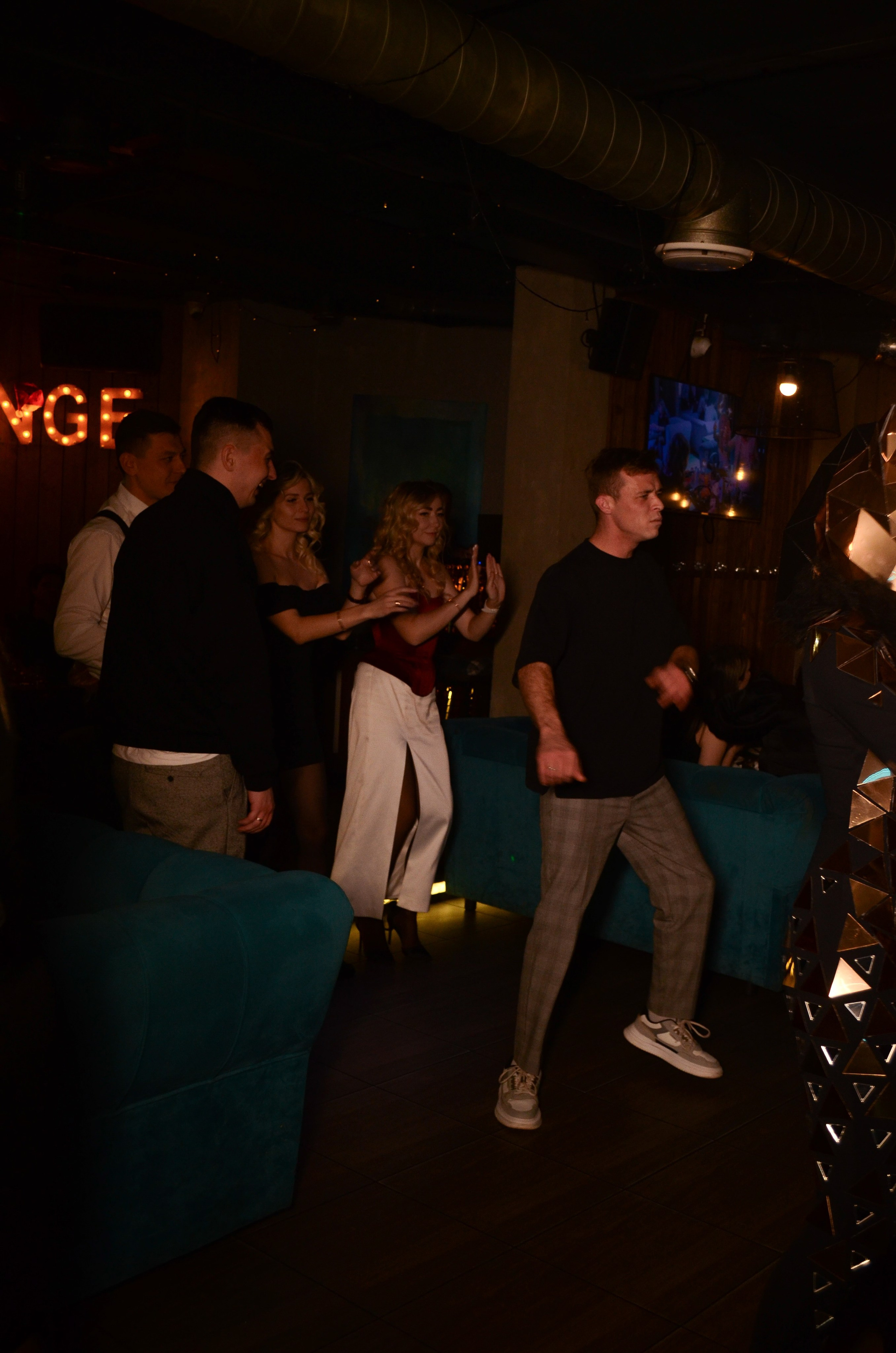 25.12.25 New Year Party. Мята Спортивная — Кальянная, караоке, бар в Минске