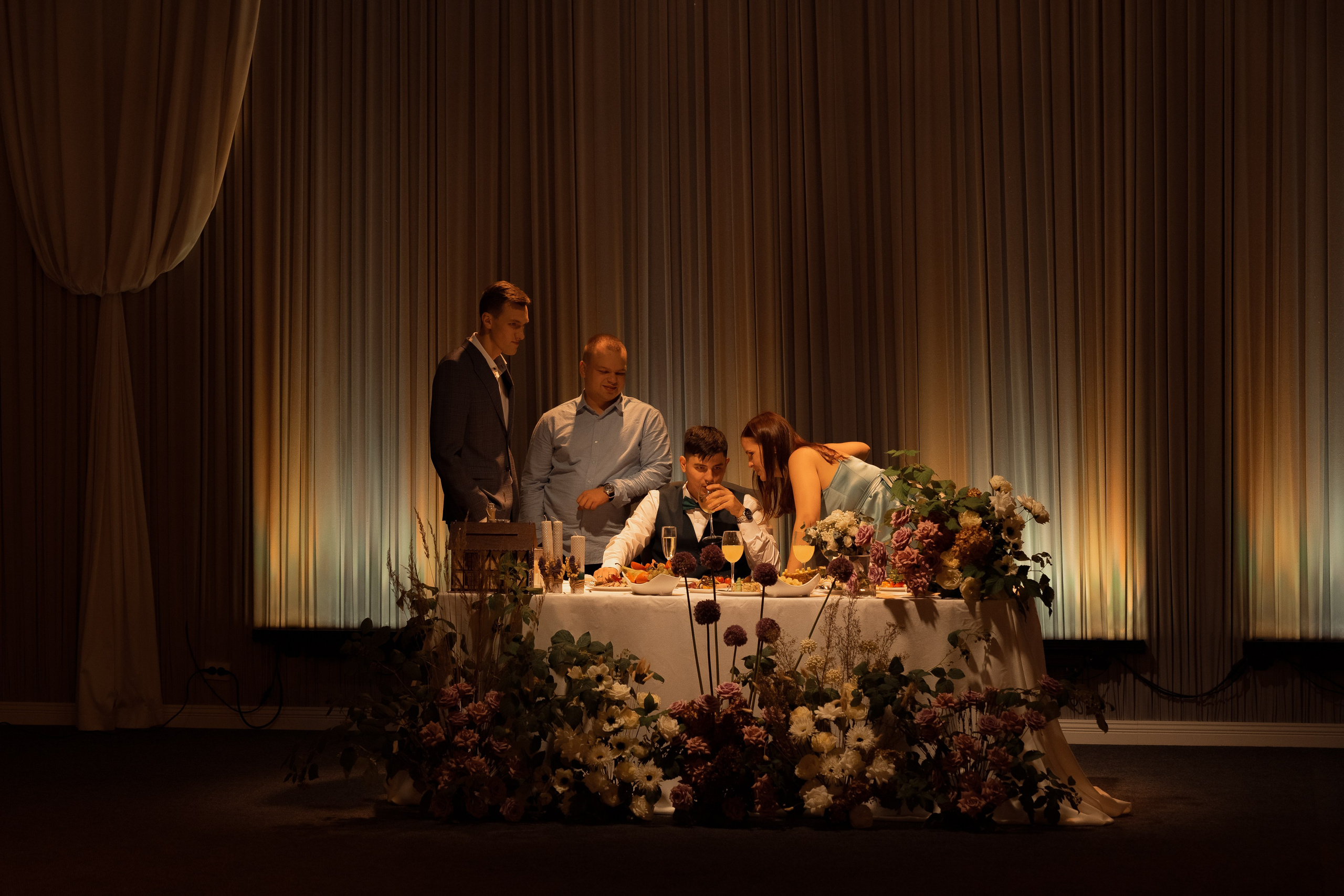 Таня и Лёша — свадьба и прогулка в парке. Свадебный фотограф Дмитрий Родионов — Санкт-Петербург и Ленинградская область