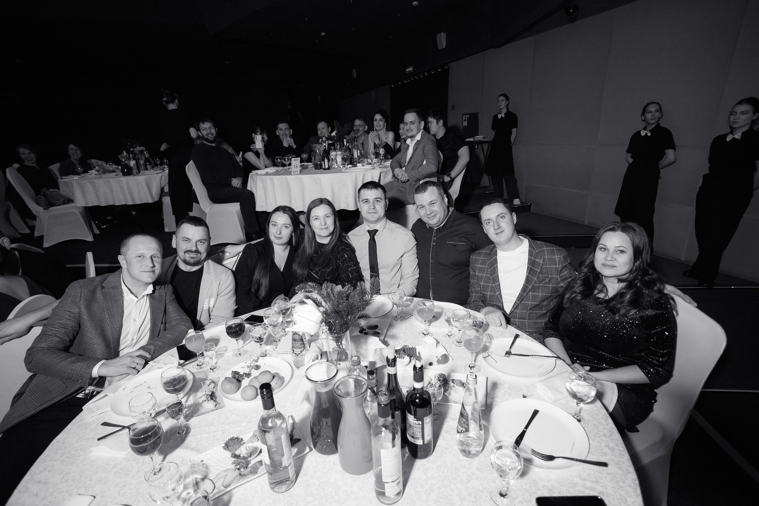 РЕПОРТАЖ: НОВЫЙ ГОД В ДК МЕТАЛЛУРГ. Профессиональный фотограф в Ижевске Леша Петров