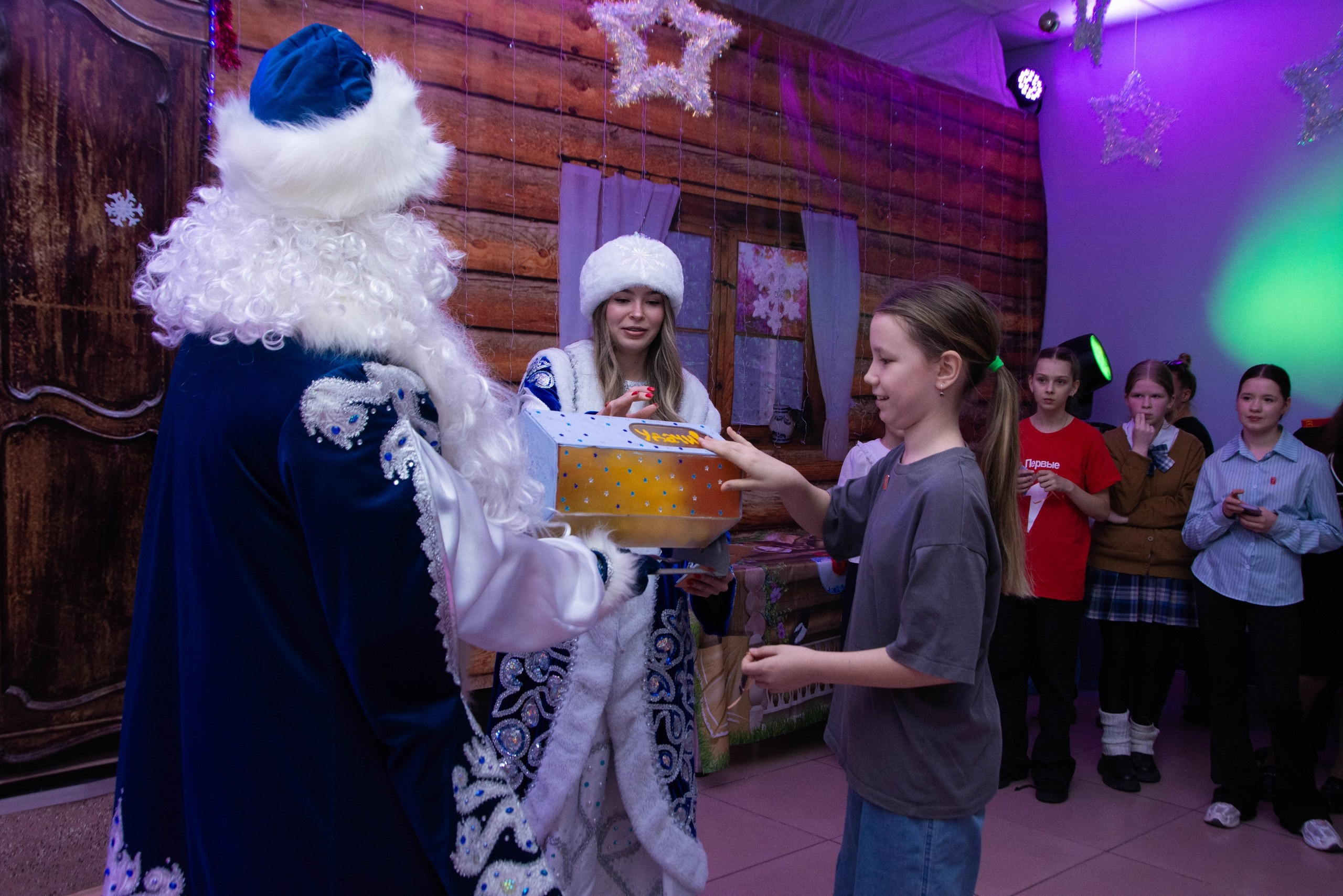 Ёлка молодёжи 2025. DennisBorodkin.photo