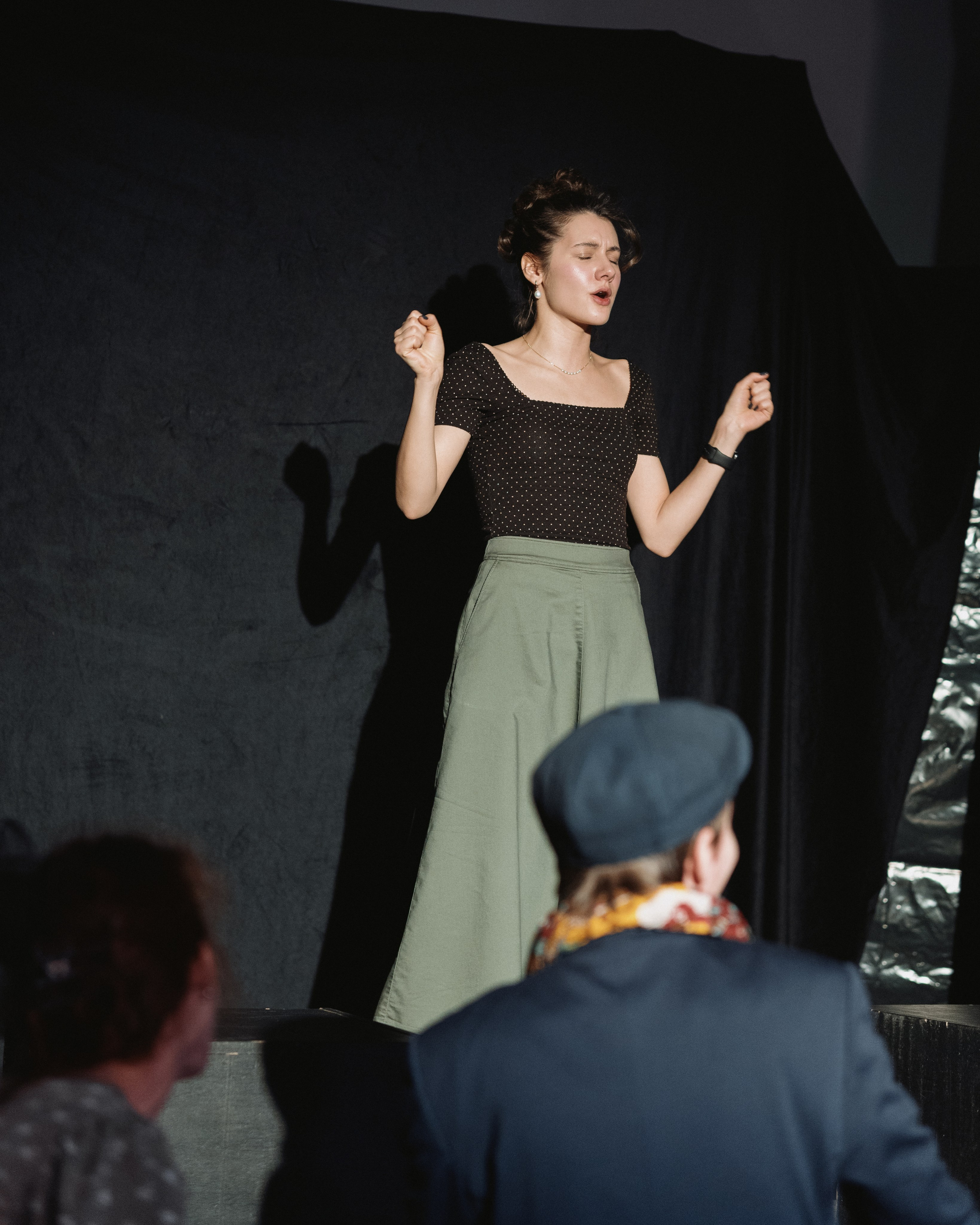 Спектакль «Зойкина Квартира». Репортажный и портретный фотограф Андрей Гаровский