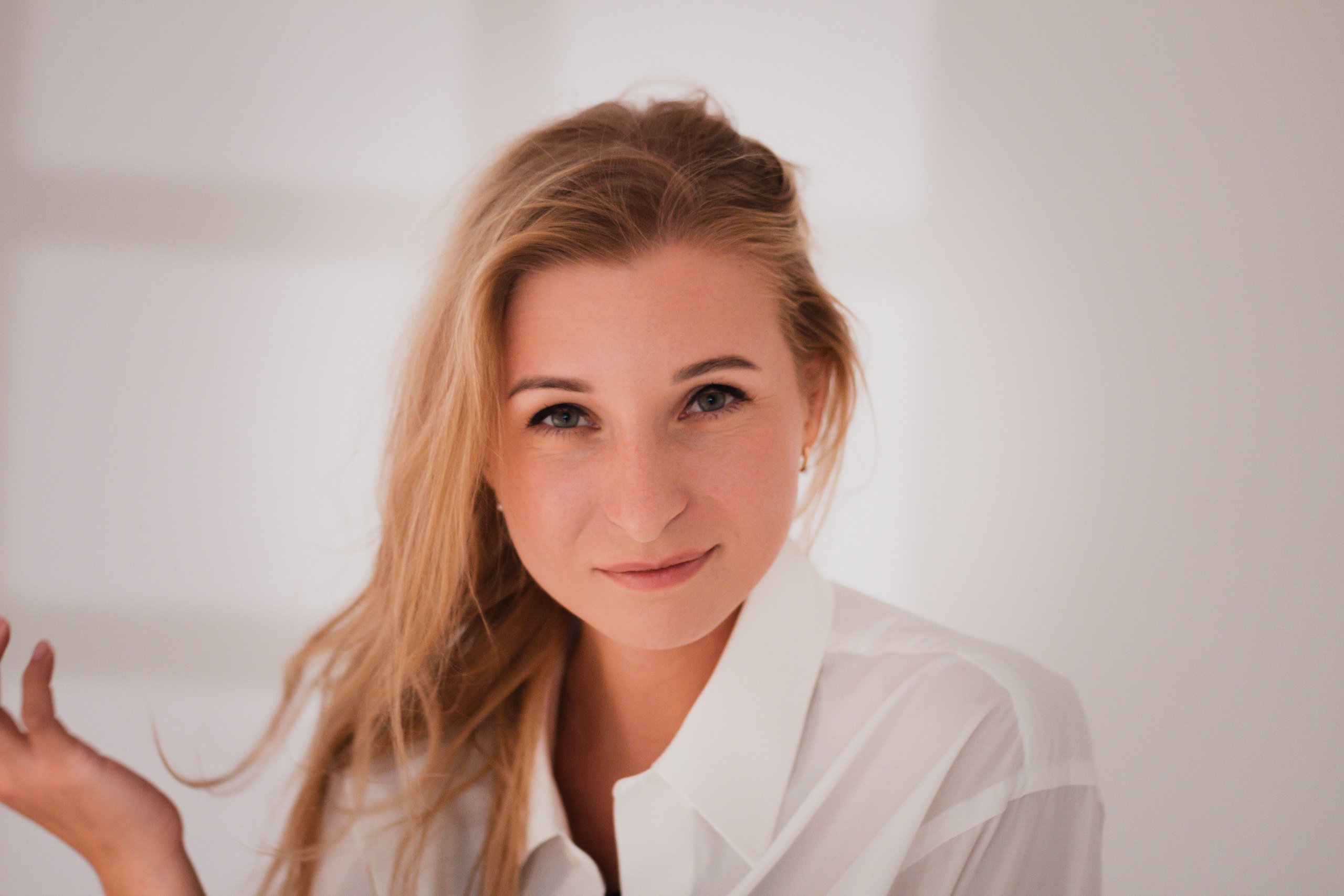 Портрет в студии. Людмила. Фотограф в Екатеринбурге Пойгина Елена