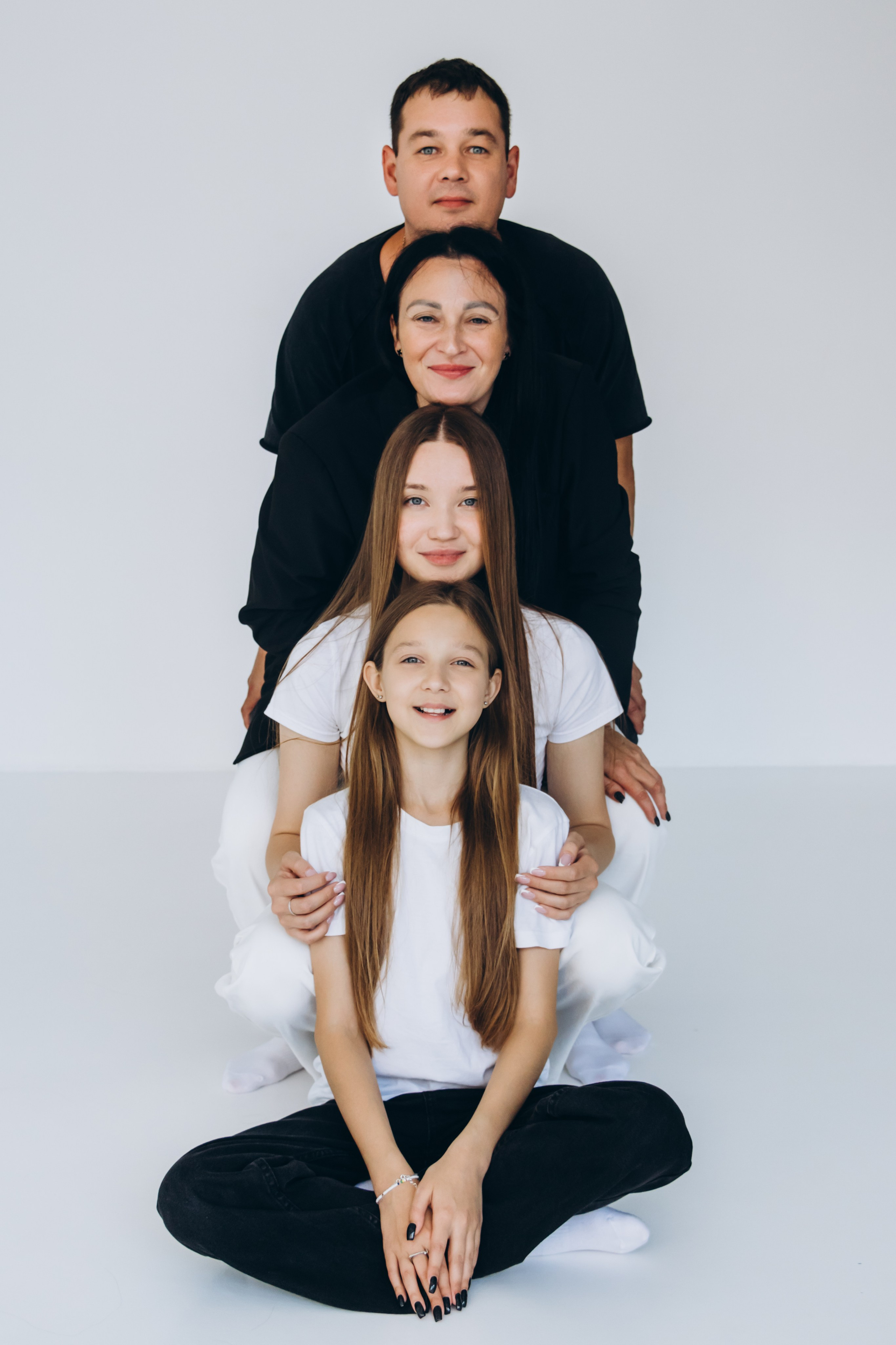 Семейная фотосессия в студии, Екатеринбург. Фотограф в Екатеринбурге Пойгина Елена