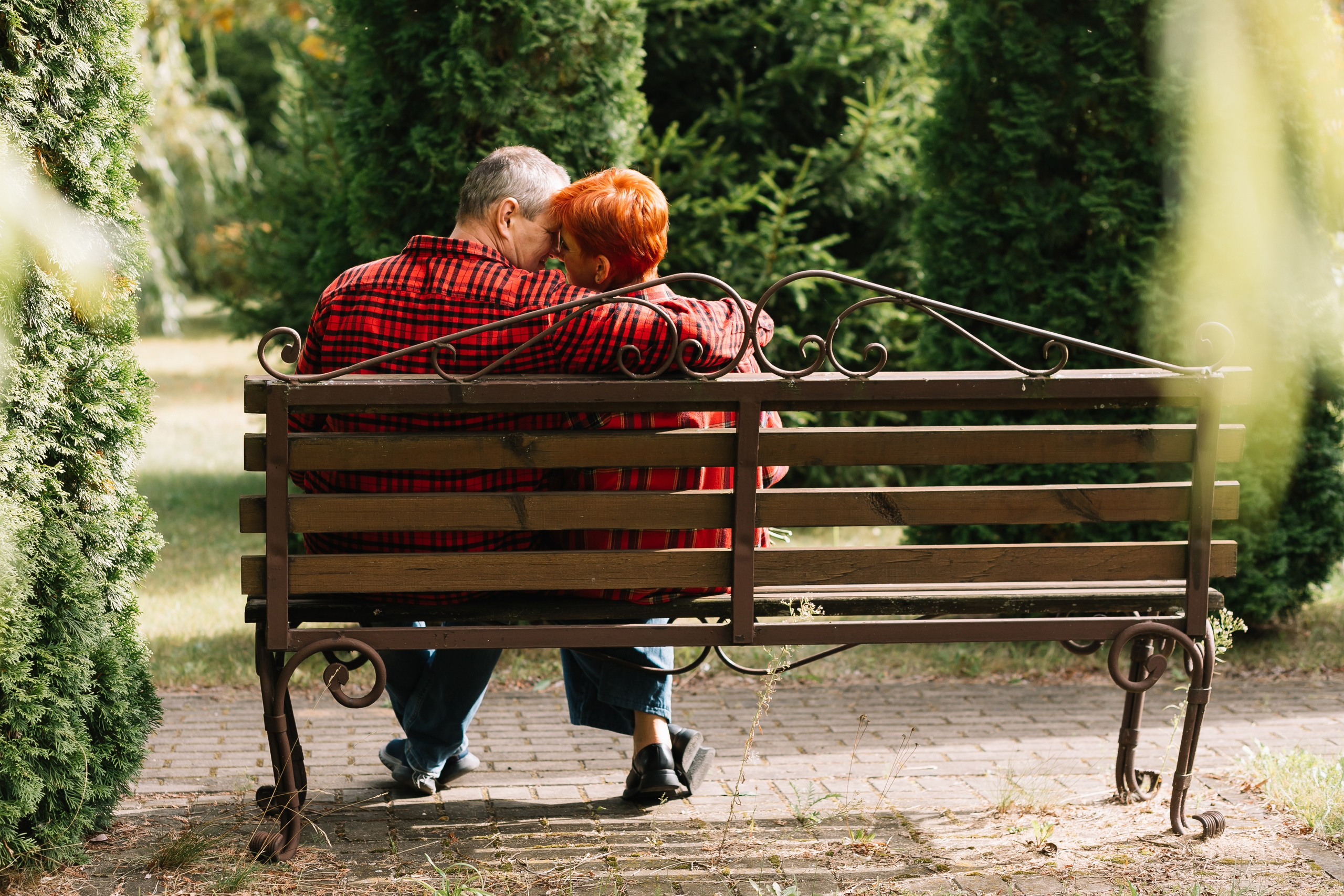 фотосессия пара 50 лет прогулка