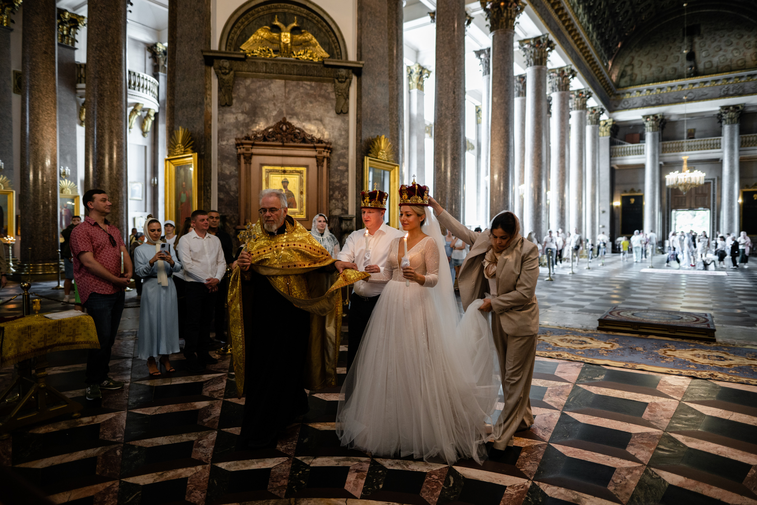 Венчание и крещение. Свадебный фотограф Александр Невский в Санкт-Петербурге
