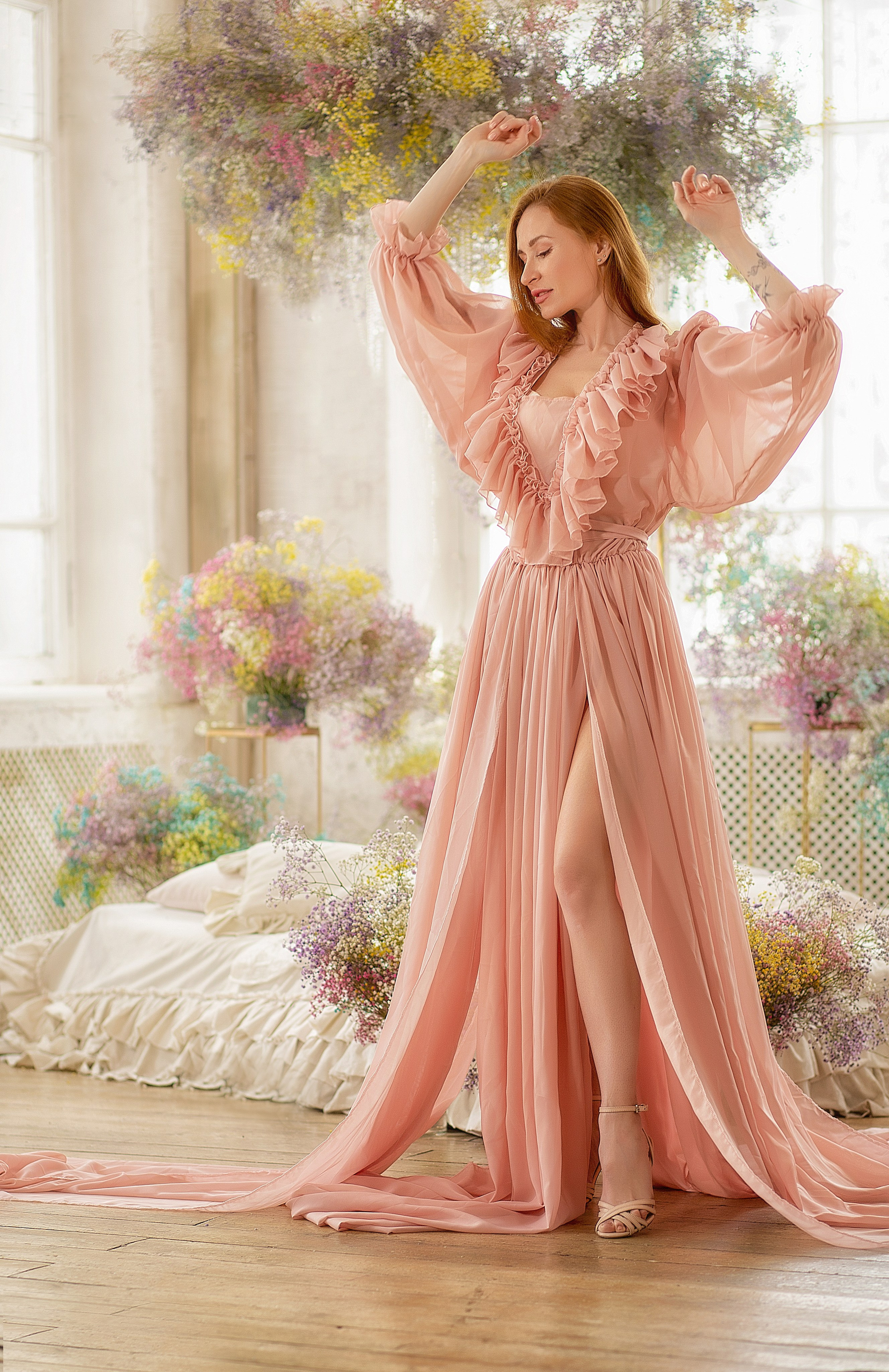 Студии & отели. Модель Москва каталожная и творческая съемка Anna Antlers