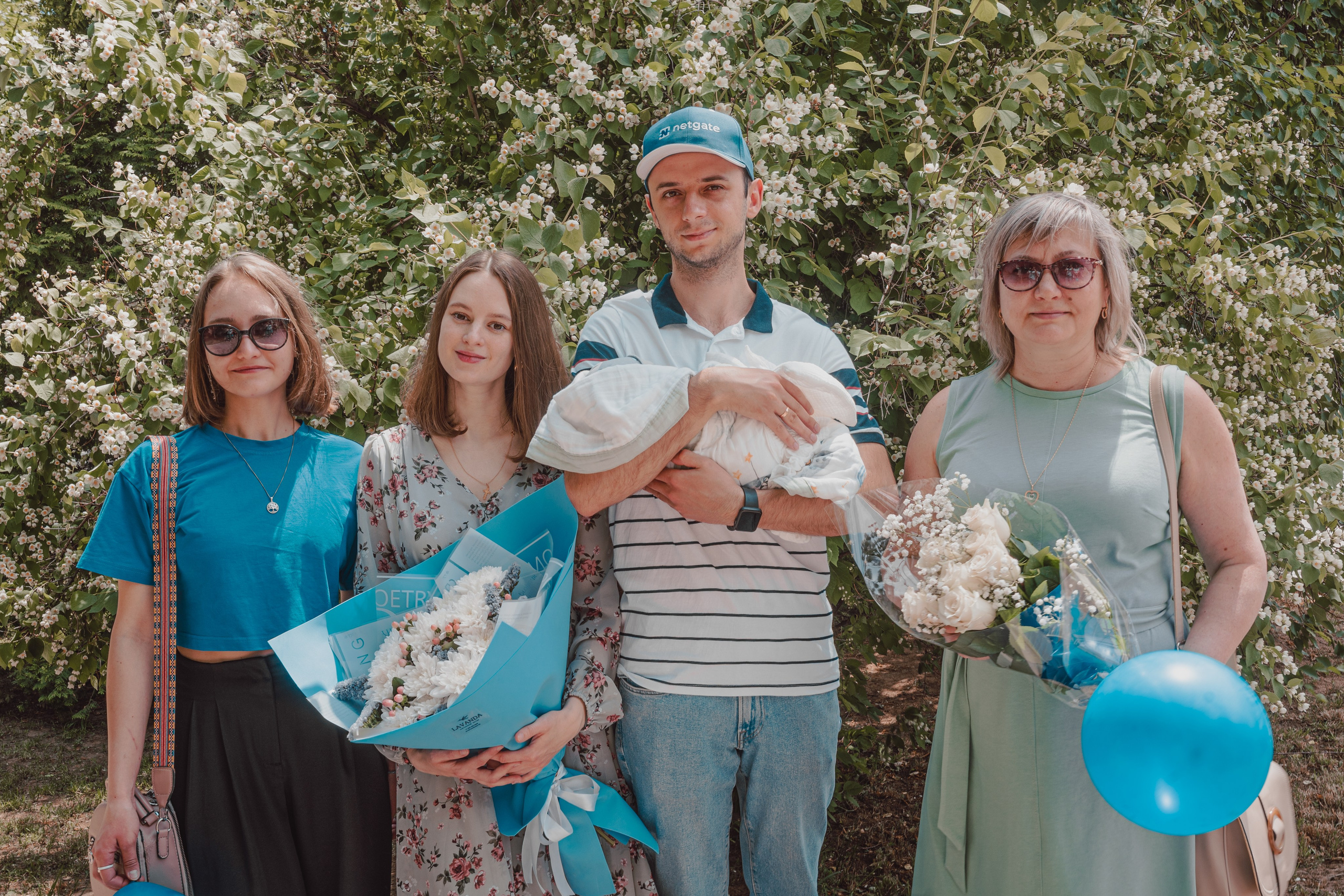 Выписка из роддома. Фотограф в Волгограде и Волжском Анастасия Кальдина