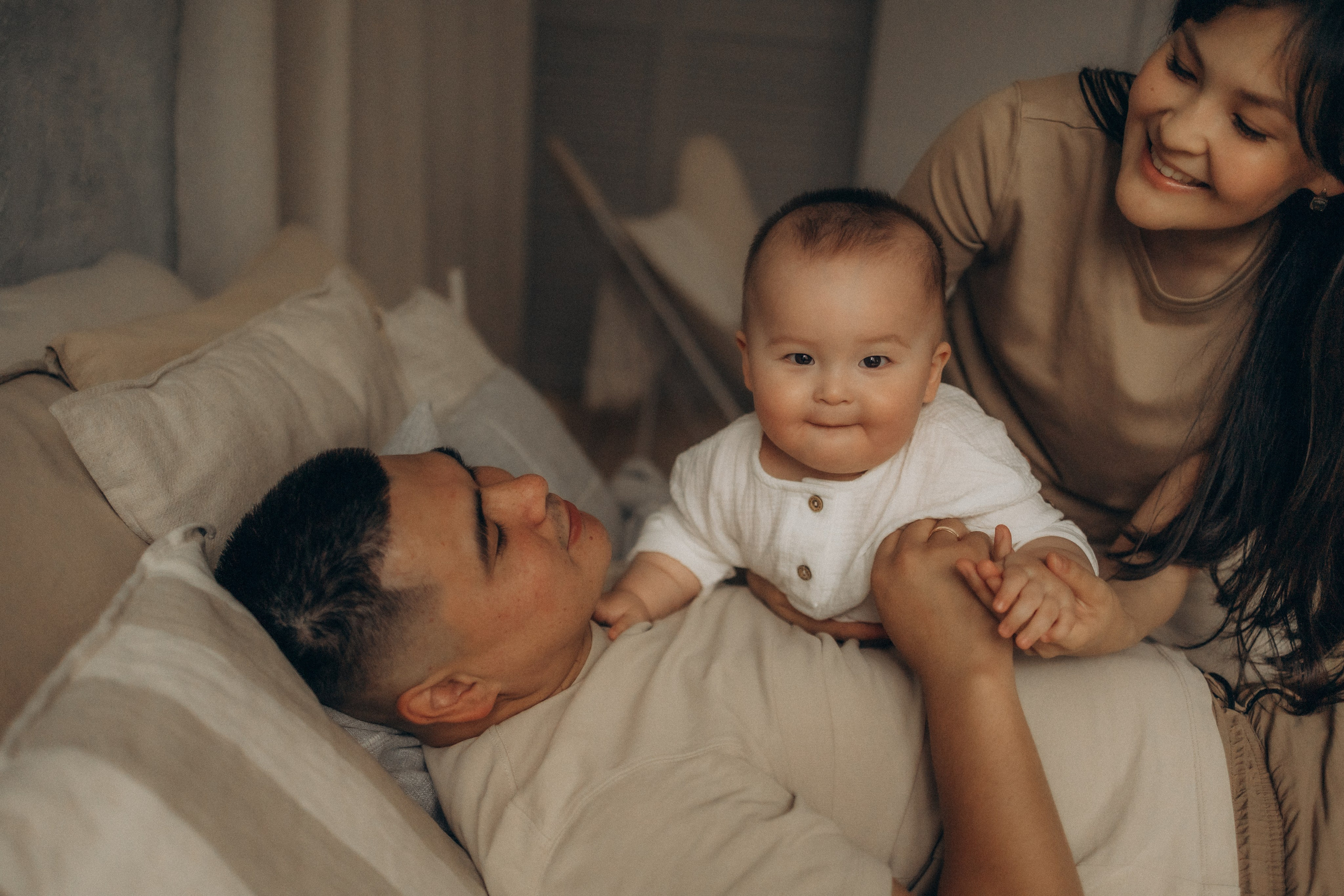 Алия: семейная в студии. Эльвира Галимьянова — семейный фотограф Екатеринбурга