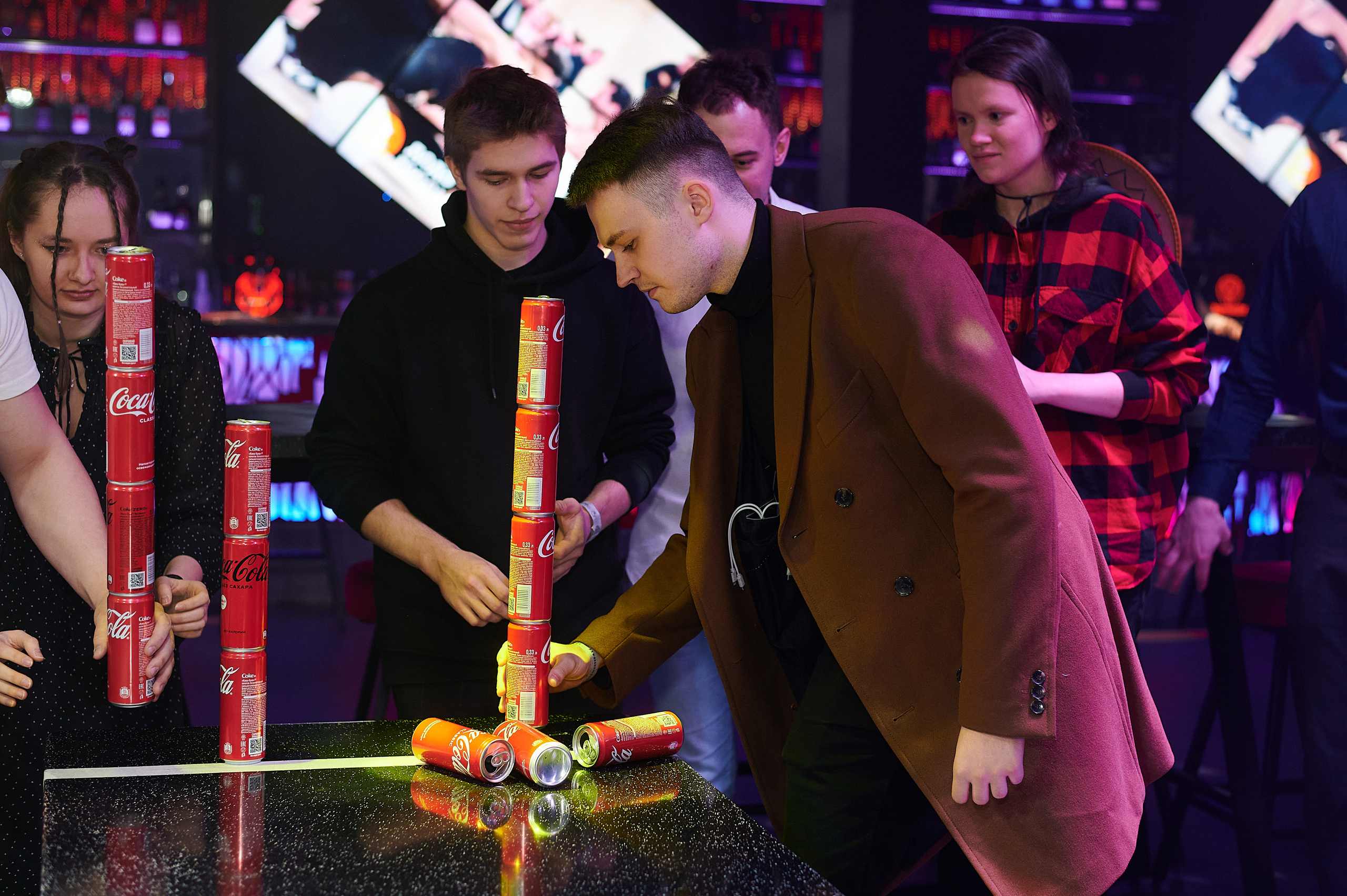 Репортажная съёмка корпоратива в ночном клубе