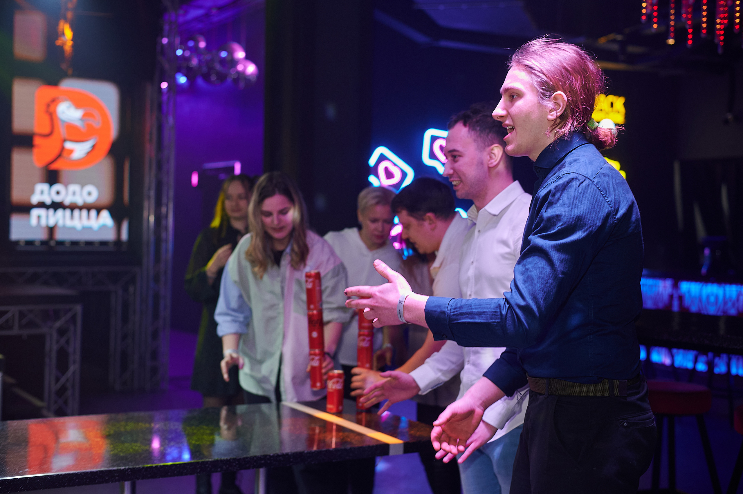 Репортажная съёмка корпоратива в ночном клубе