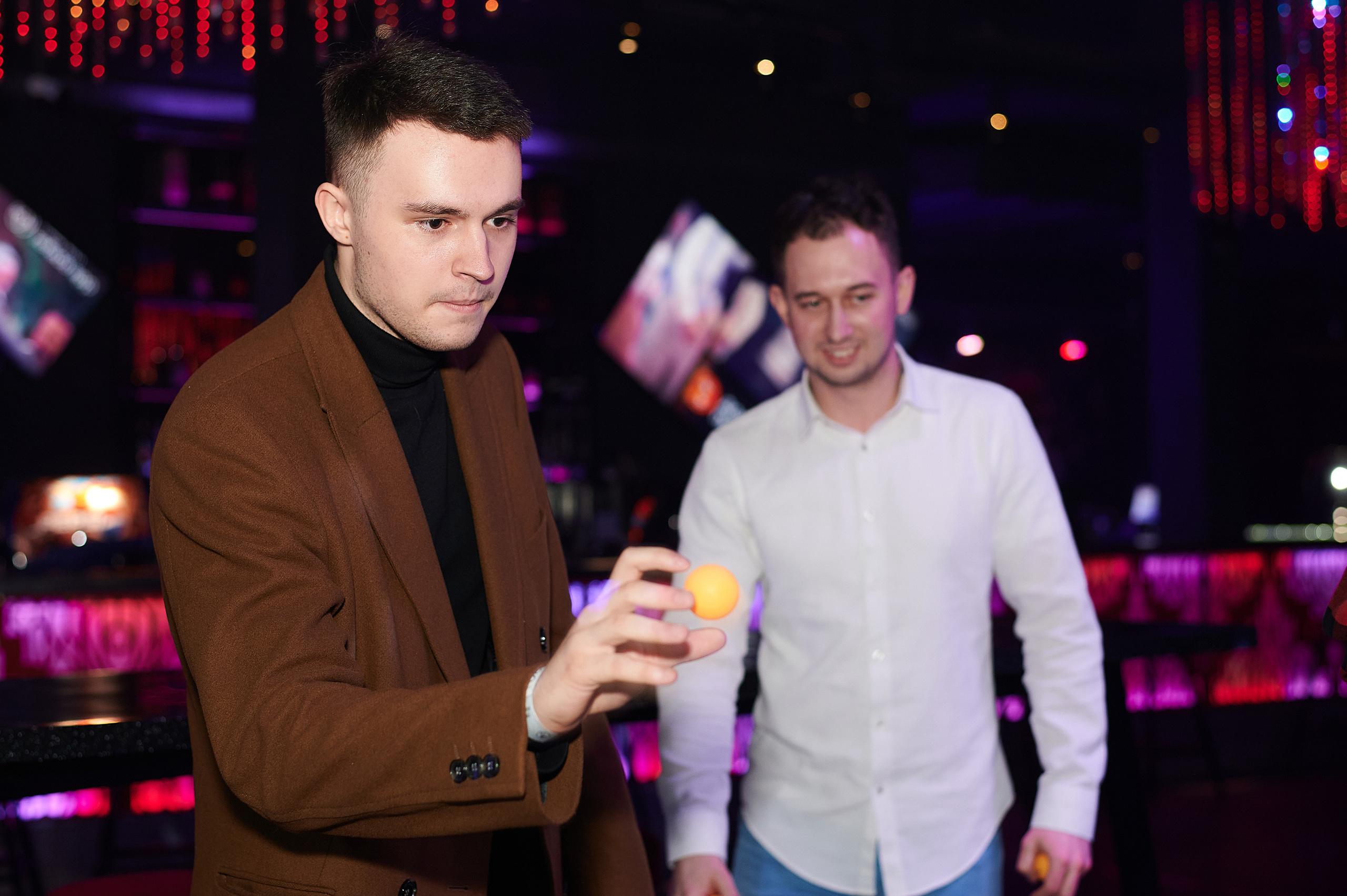 Репортажная съёмка корпоратива в ночном клубе