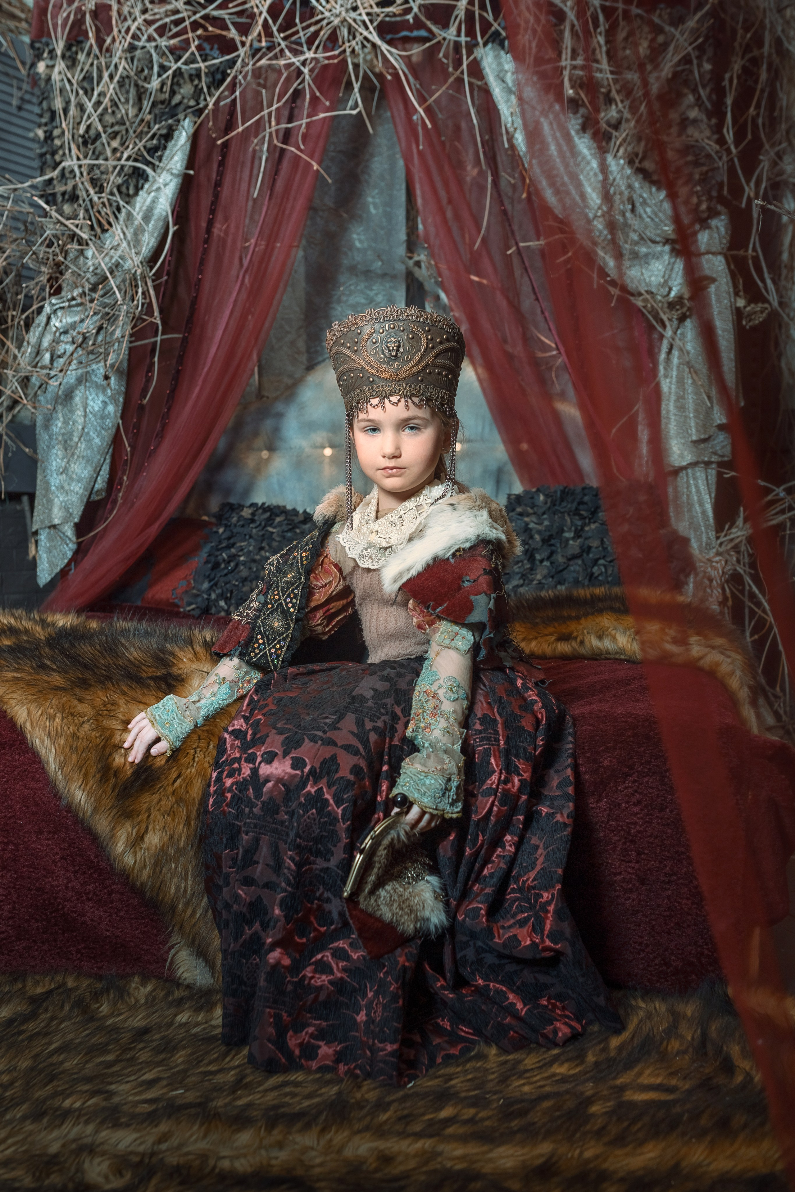 Сказочная фотосессия в студии в Москве. Актерское и модельное портфолио. Фотограф в Москве Екатерина Коломеец