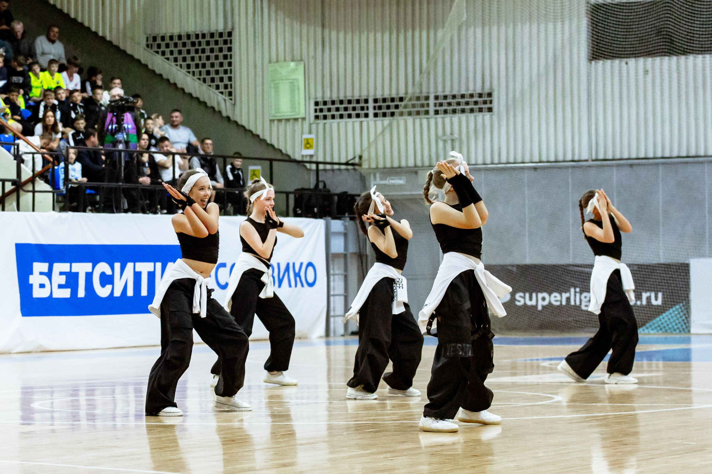 БЕТСИТИ Суперлига по футзалу | ИрАэро — Синара | 11.10.25. Фотограф в Иркутске Евгения Айвазова