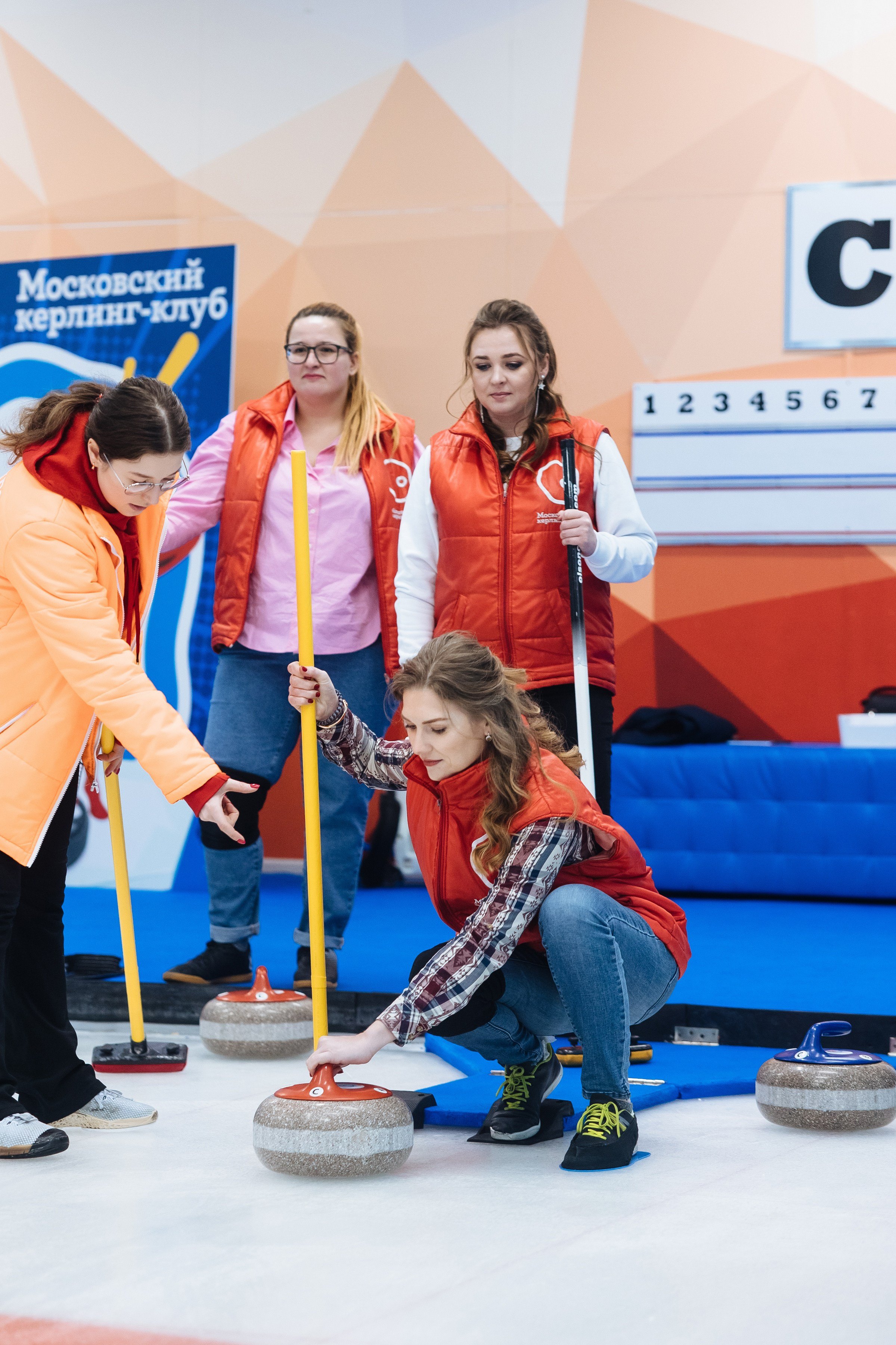Корпоратив в кёрлинге. Свадебный и семейный фотограф Екатерина Иванова