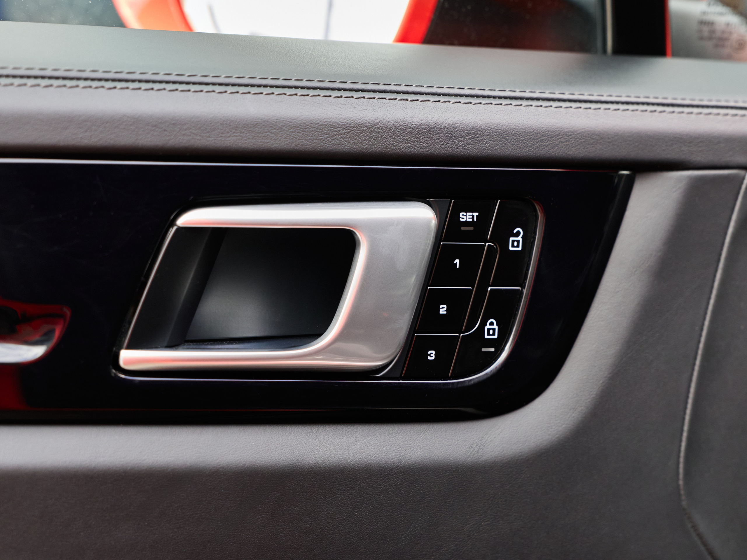 Porsche Cayenne. IDeAI studio