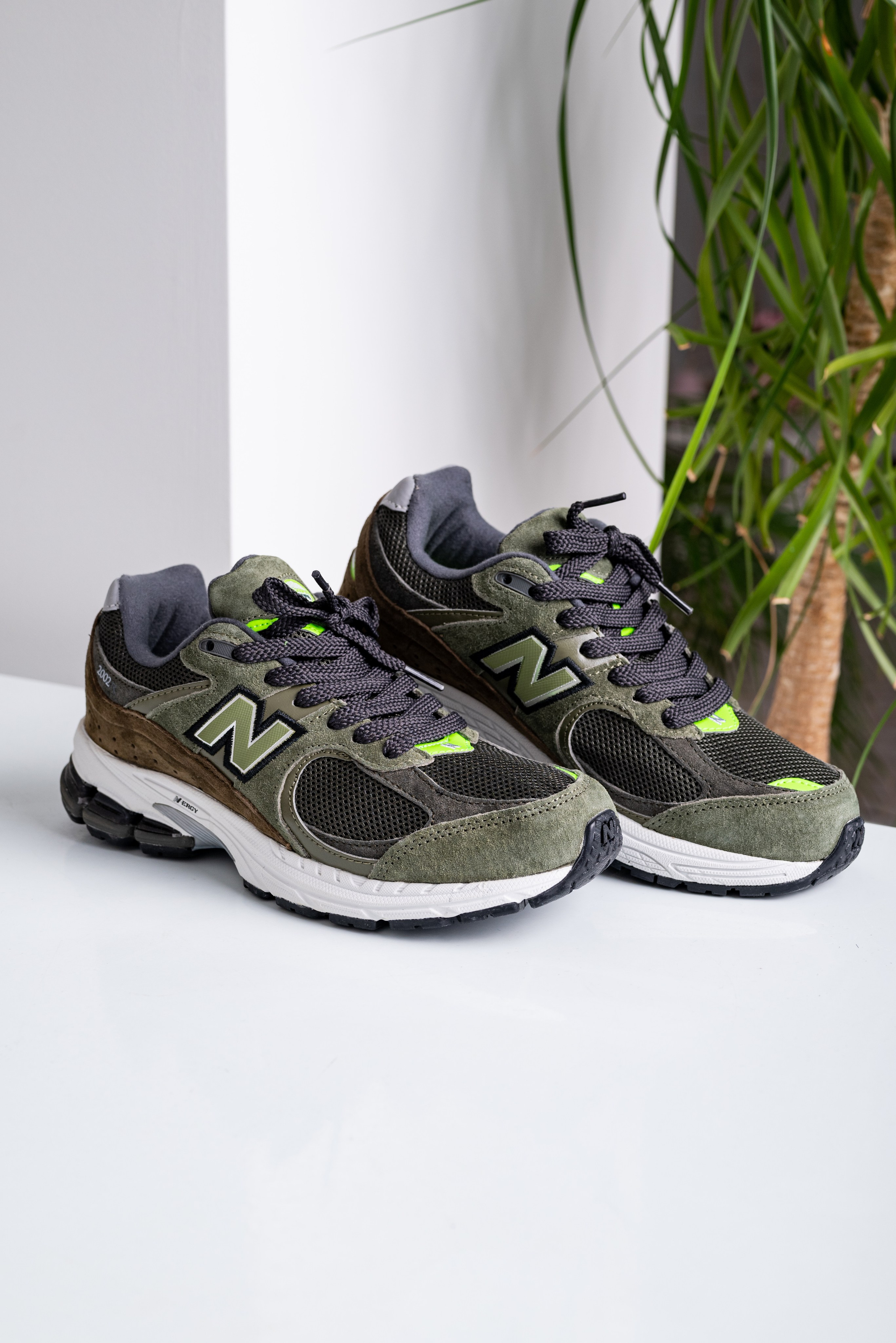 Кроссовки. Предметный фотограф, фото для маркетплейсов Пятигорск, КМВ