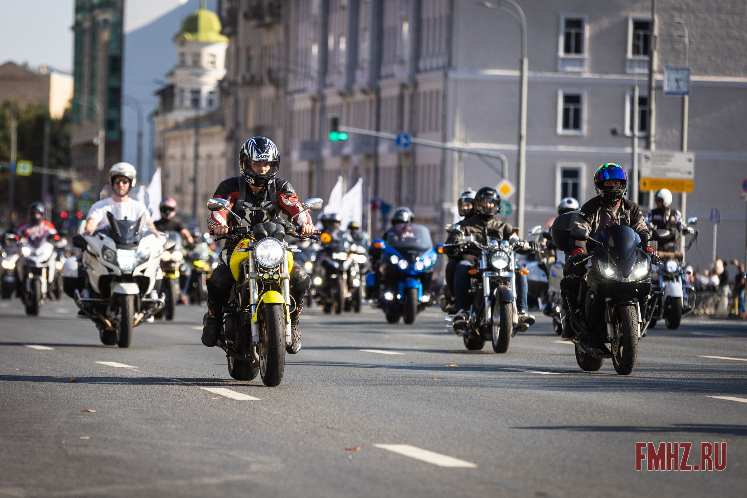 Закрытие Мотосезона 2023 на проспекте Академика Сахарова. Фотограф Владимир Охрименко