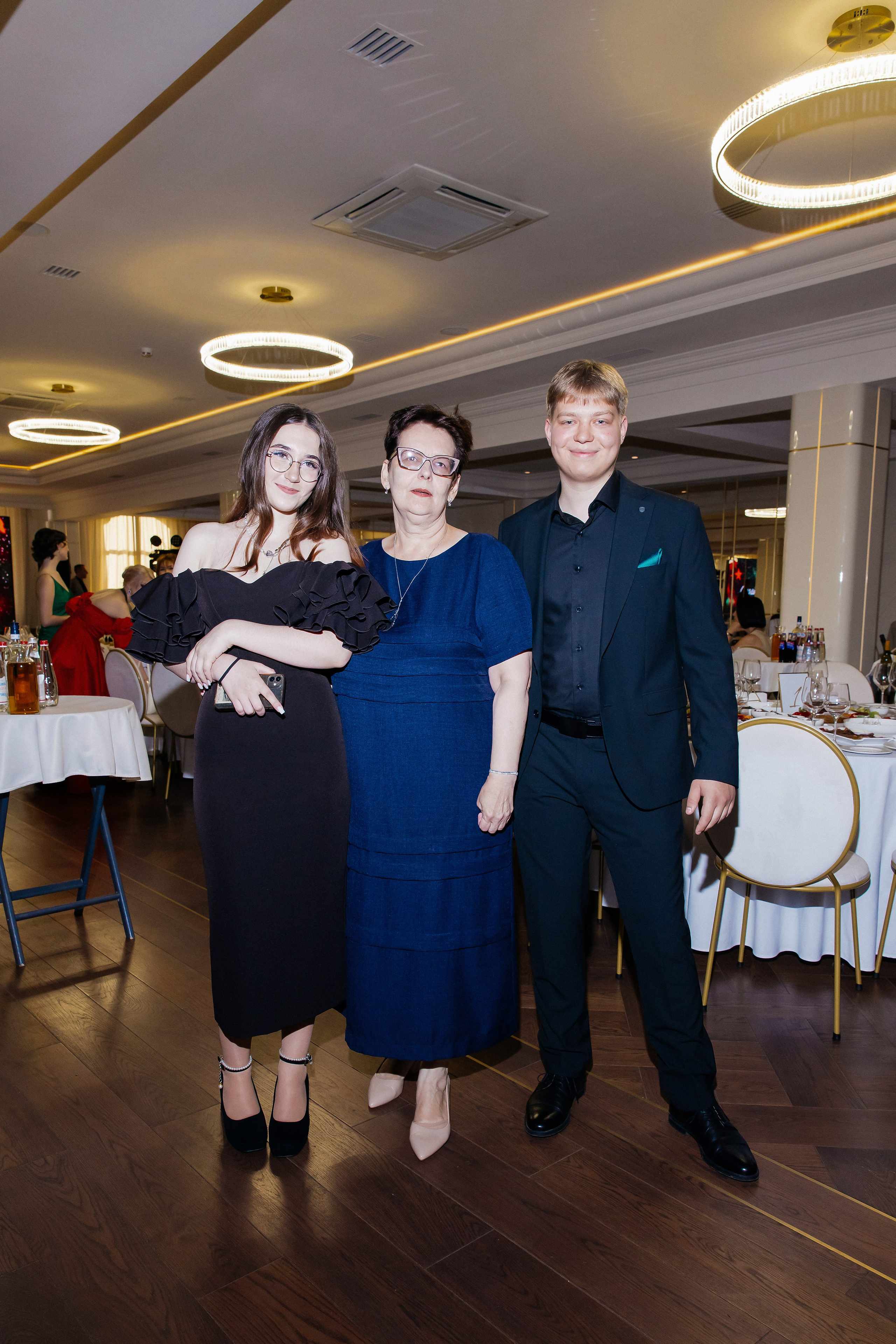 11 класс ШК.100. Фотограф и Видеограф в Краснодаре Юлия Солодченко