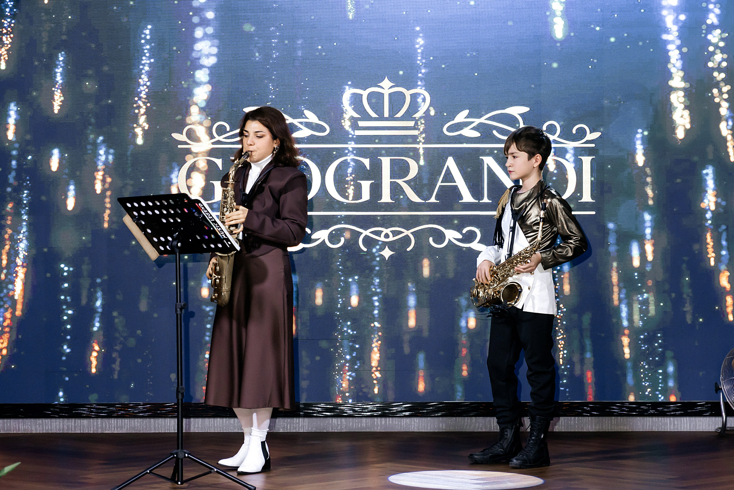 Творческий вечер «Юные таланты» в ресторане Геогранди. Фотограф и Видеограф в Краснодаре Юлия Солодченко