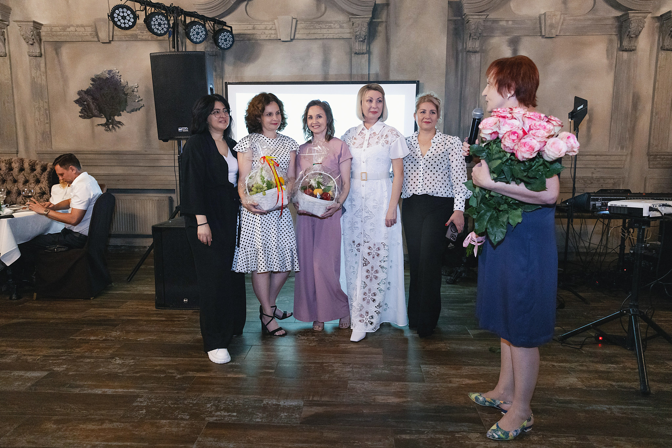 11 класс Гимназия 69. Фотограф и Видеограф в Краснодаре Юлия Солодченко