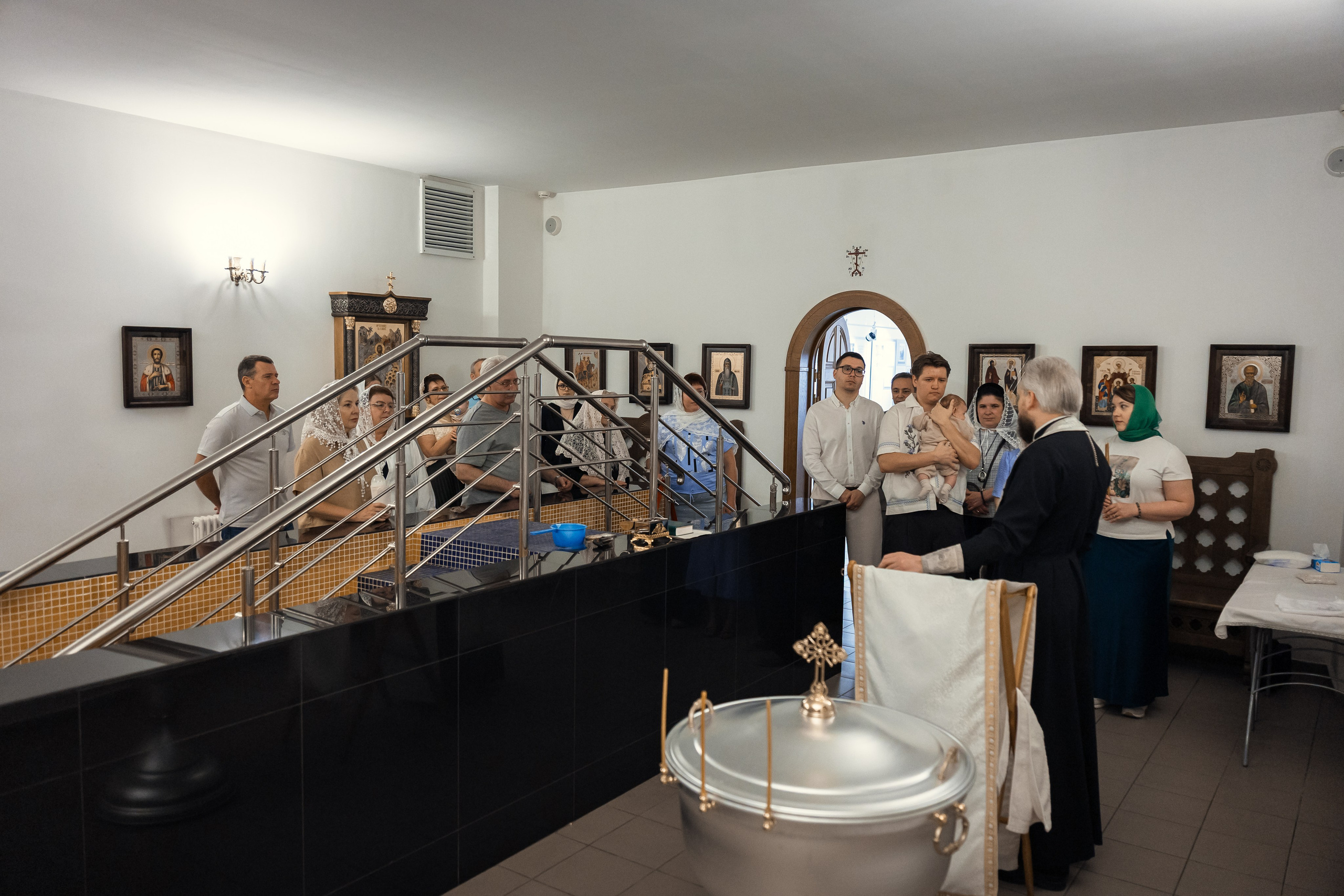Крещение в Храме Троицы Живоначальной г. Реутов. Профессиональный фотограф в Москве и Мо Мария Шантарёва