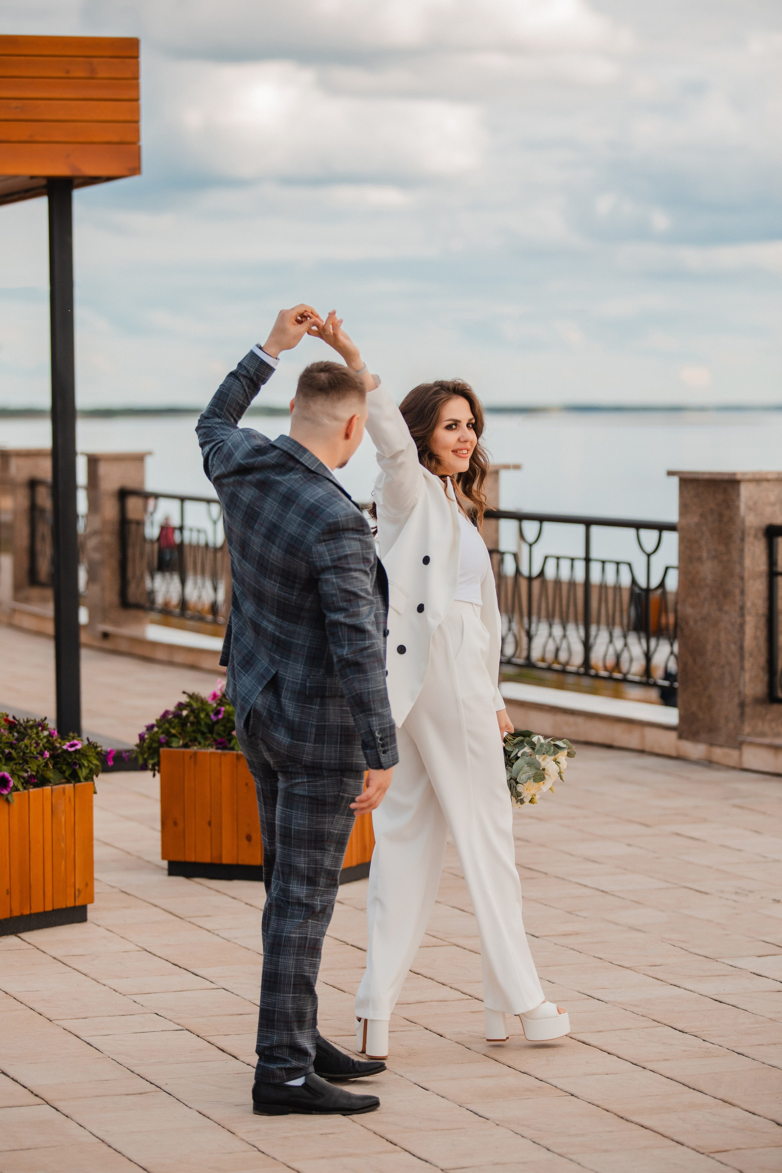 Мария + Олег. Роман Урумбаев фотограф Нижневартовск