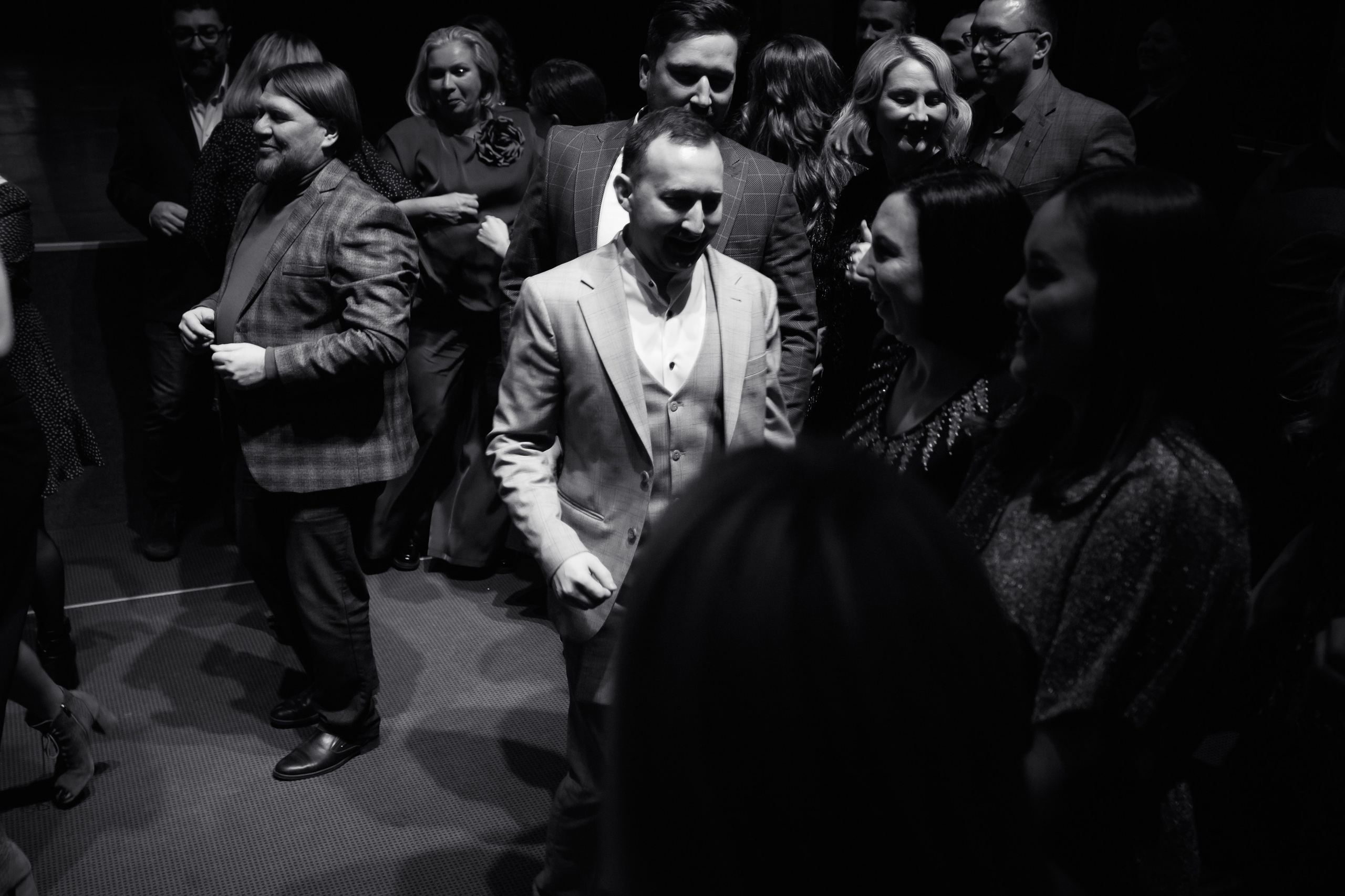 РЕПОРТАЖ: НОВЫЙ ГОД В ДК МЕТАЛЛУРГ. Профессиональный фотограф в Ижевске Леша Петров